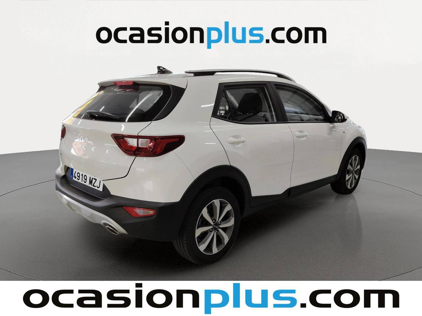 Foto trasera KIA Stonic KIA Stonic 1.0 T-GDi MHEV MT Concept  (100 CV) derecha