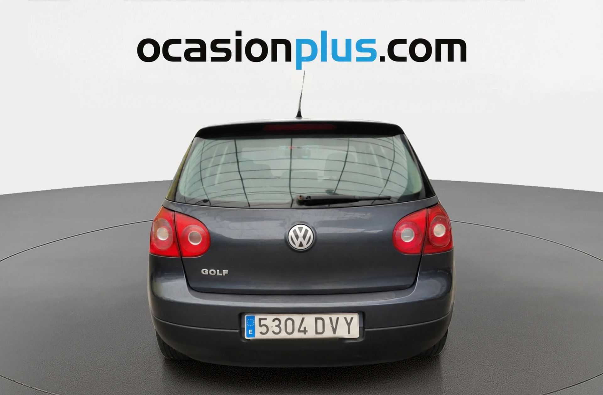 Volkswagen Golf Trendline 1.6 - foto 11