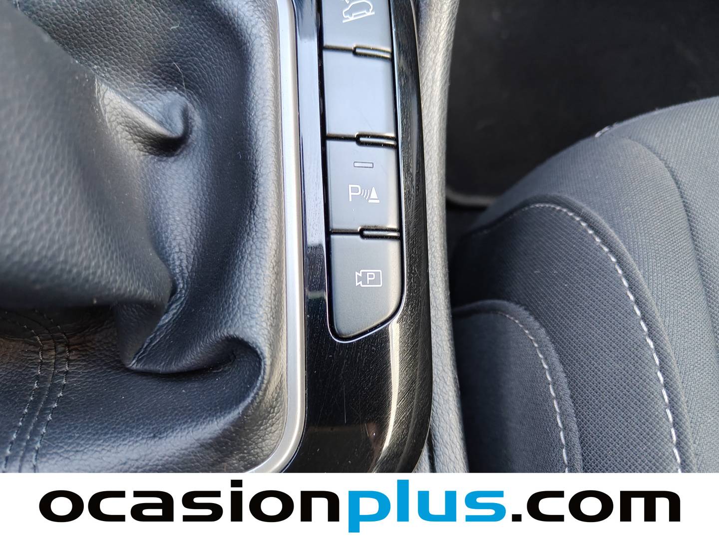 Foto KIA Sportage Kia Sportage 1.6 CRDi MHEV Business 4x2 (136 CV)