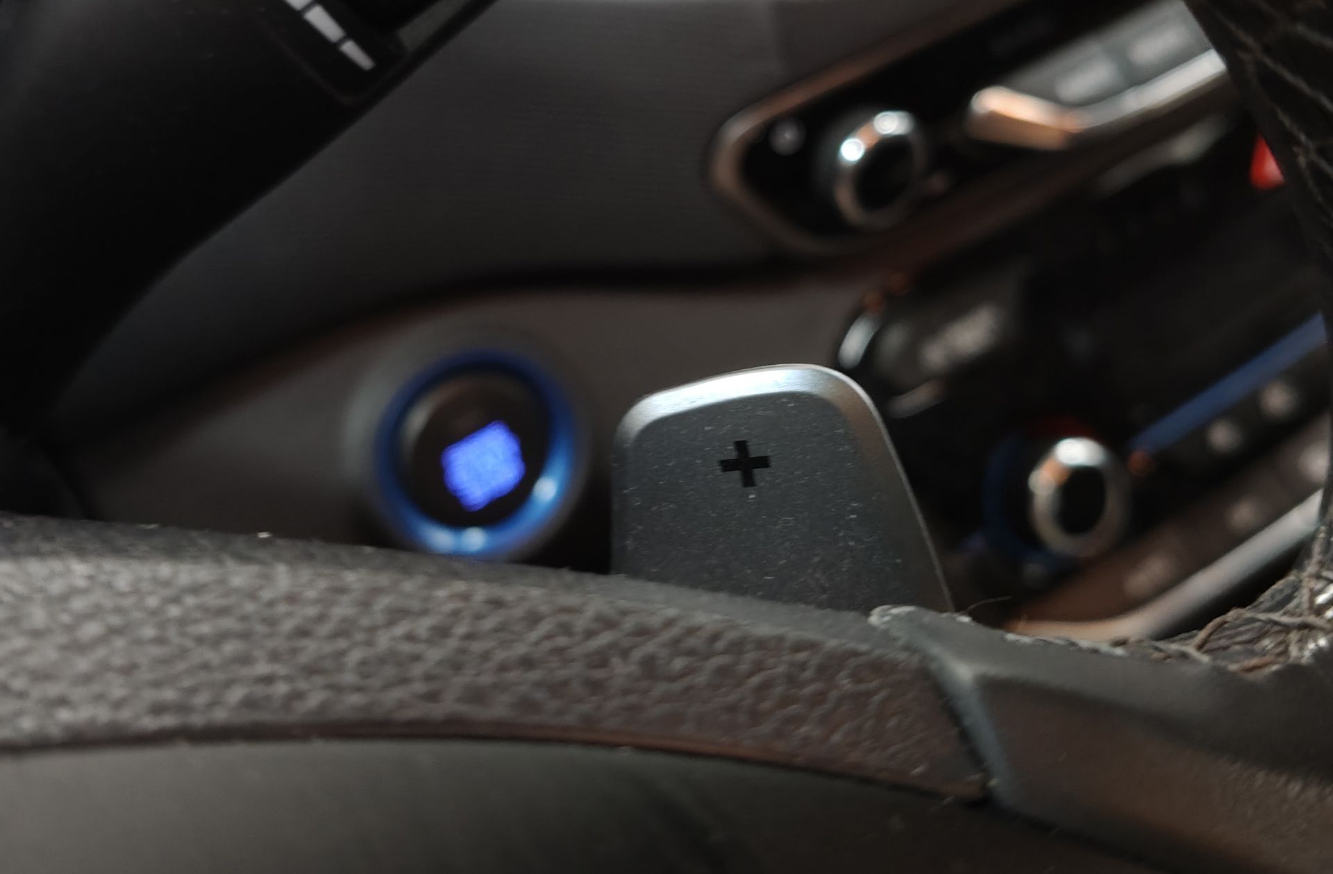 Hyundai Ioniq 1.6 GDI PHEV Tecno DCT - foto 29