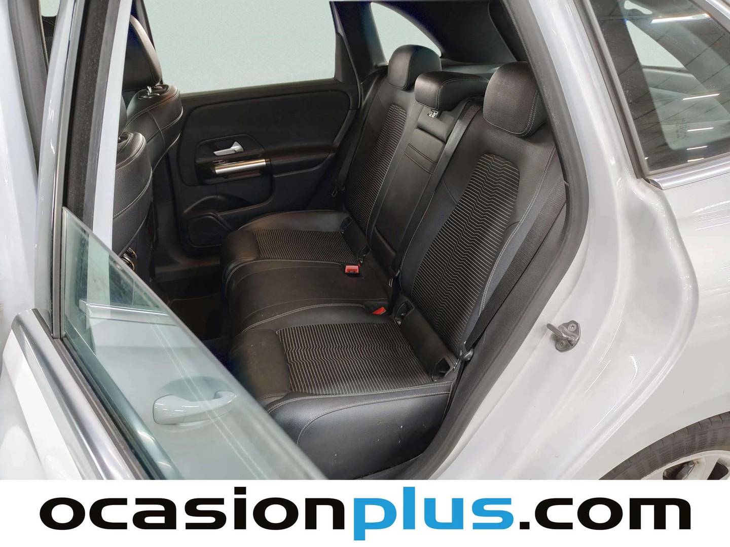 Foto asientos traseros Mercedes Clase B Mercedes Clase B B 180 d (116 CV)