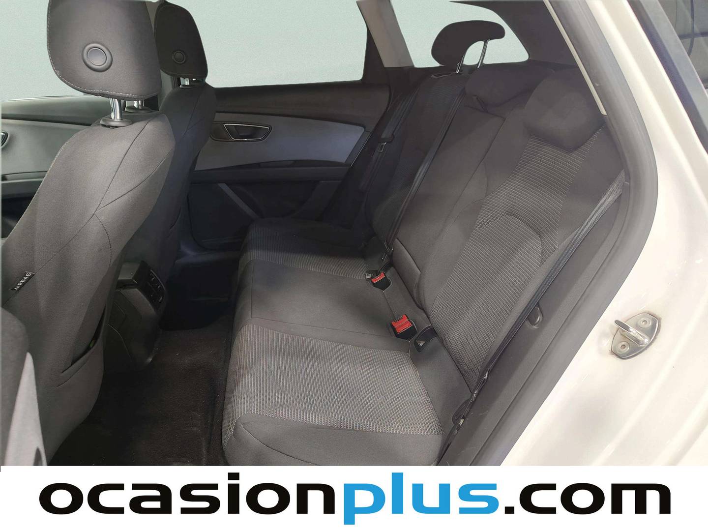 Foto asientos traseros Seat León Seat León ST 1.6 TDI S&S Style (115 CV)