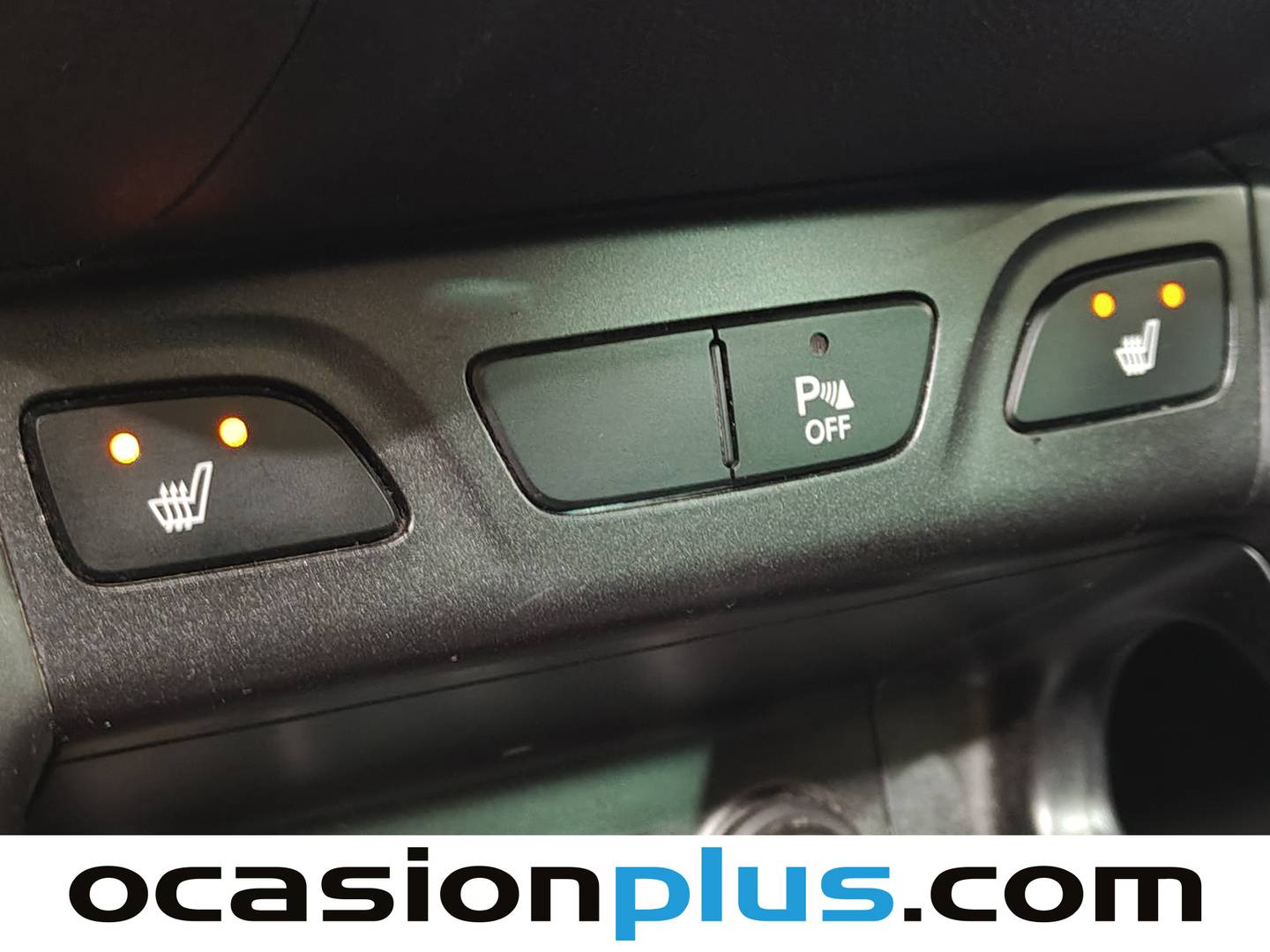 Equipamiento del Hyundai ix35 Hyundai ix35 1.6 GDi Tecno Sky 4x2 (135 CV)