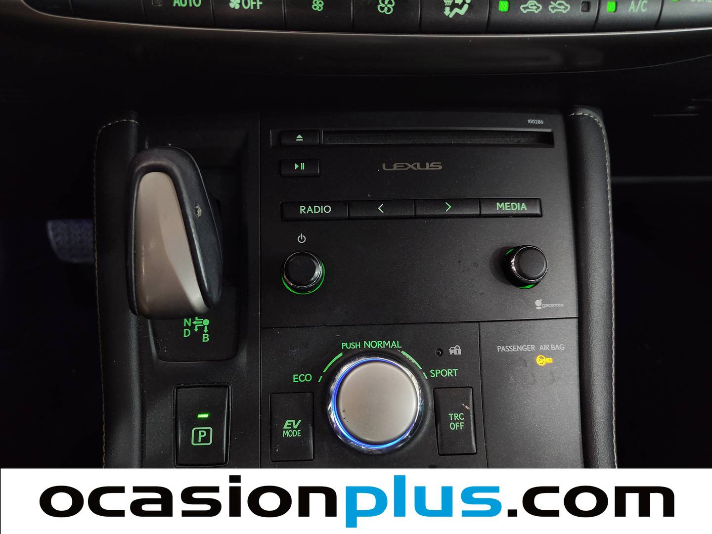 Foto Lexus CT Lexus CT 200h Business (136 CV)