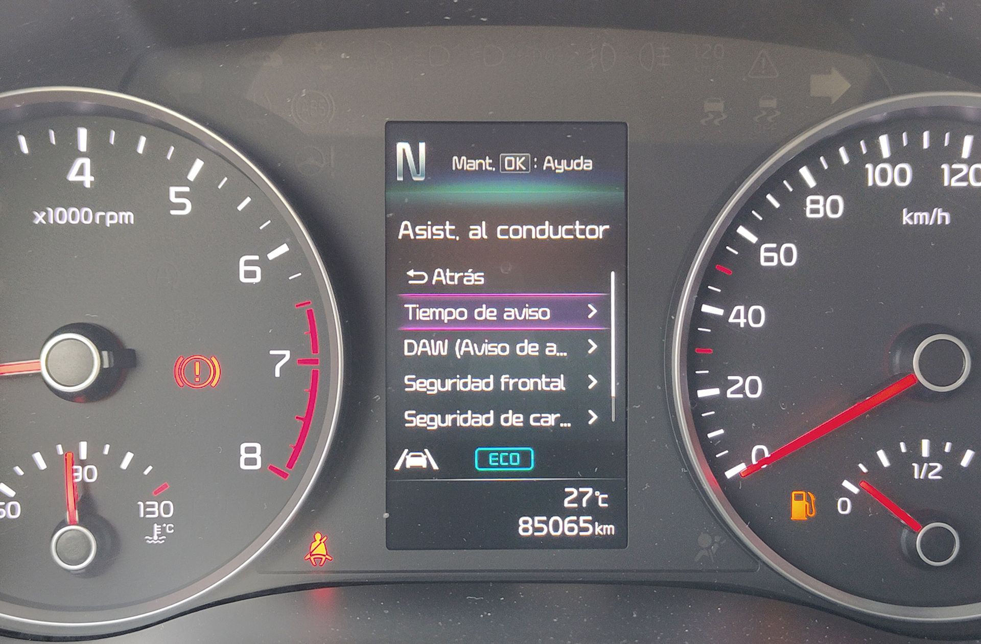 Kia Stonic 1.0 T-GDi MHEV Drive iMT - foto 12