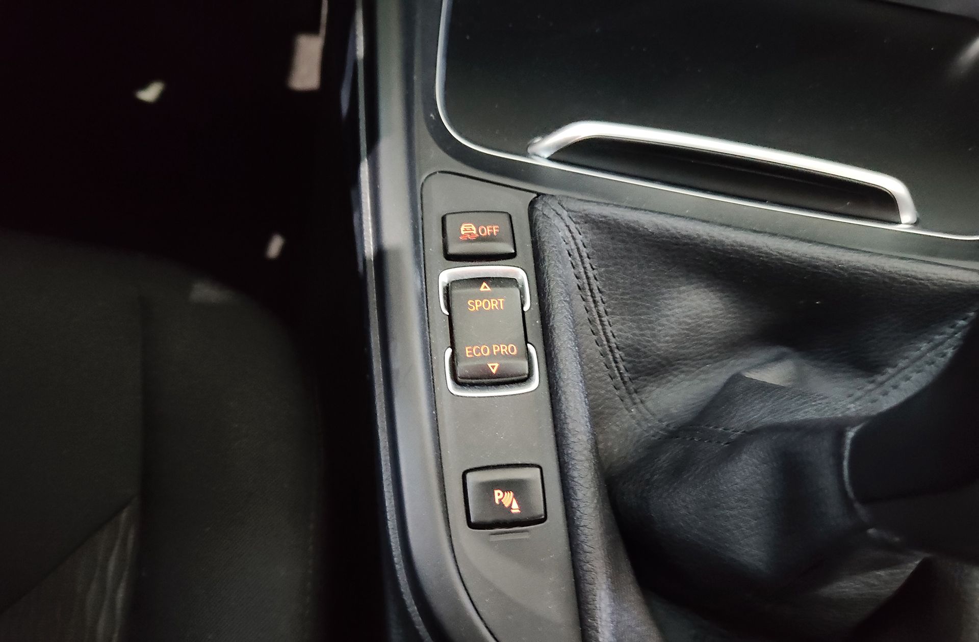 BMW Serie 3 318d - foto 9
