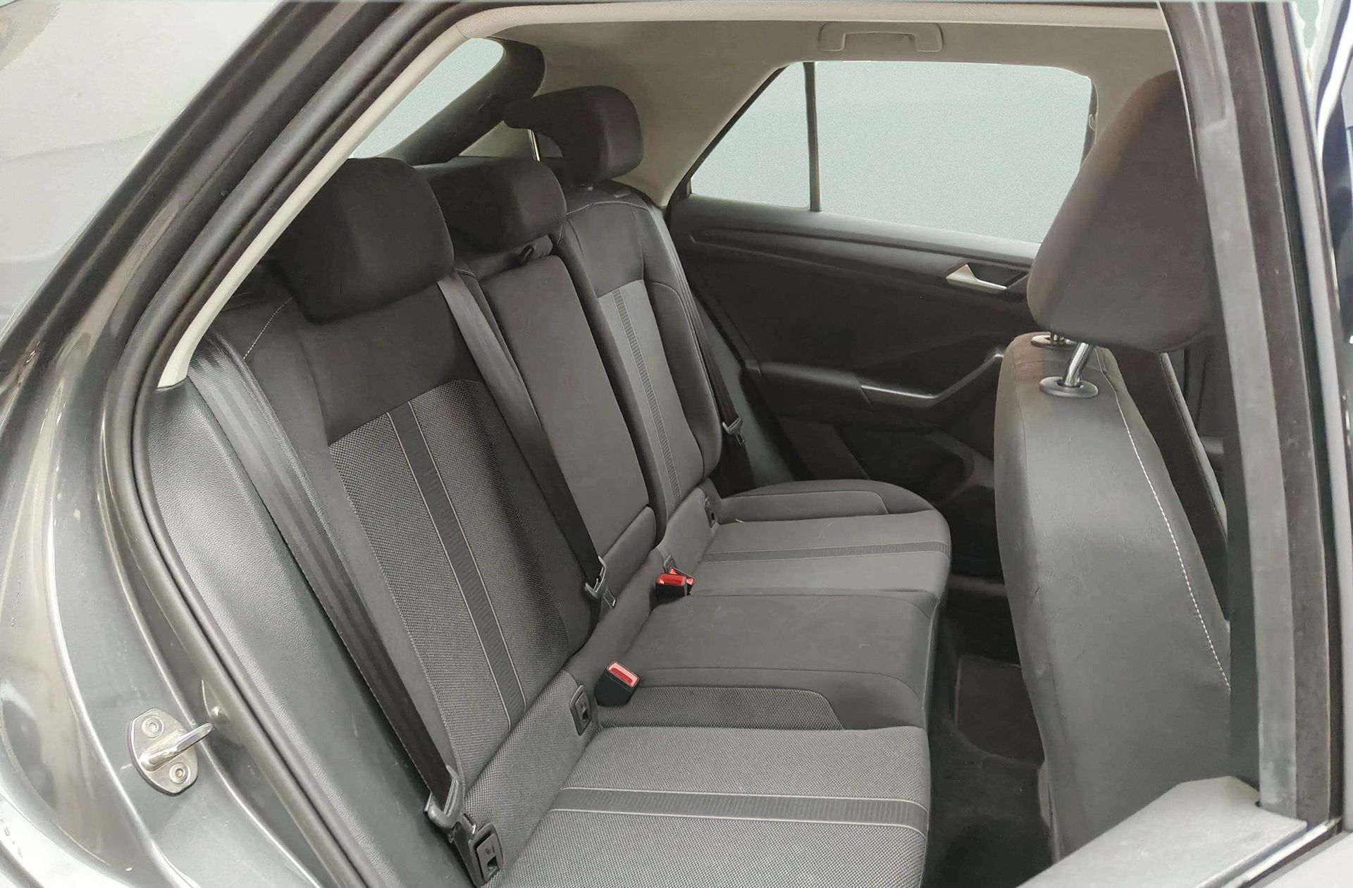 Volkswagen T-Roc Life 1.0 TSI - foto 17