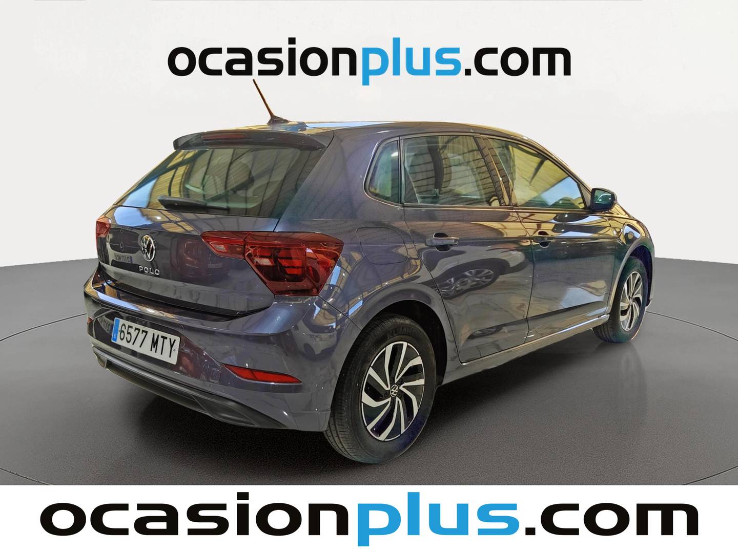 Foto trasera Volkswagen Polo Volkswagen Polo Life 1.0 TSI (95 CV) DSG derecha