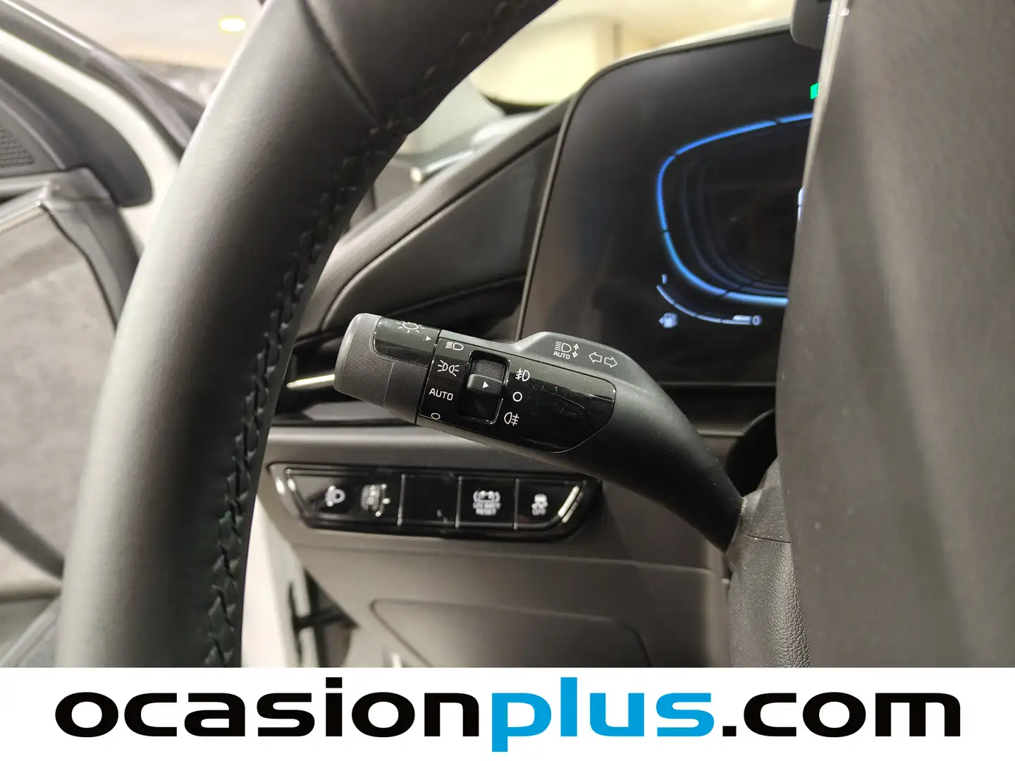 Foto KIA Niro Kia Niro 1.6 GDi HEV Drive (141 CV)