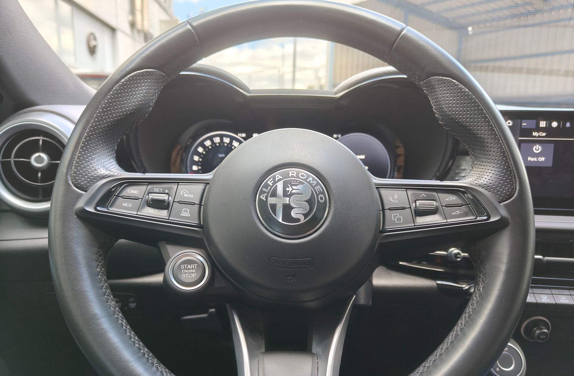 Alfa Romeo Tonale 1.5 MHEV Sprint FWD - foto 25