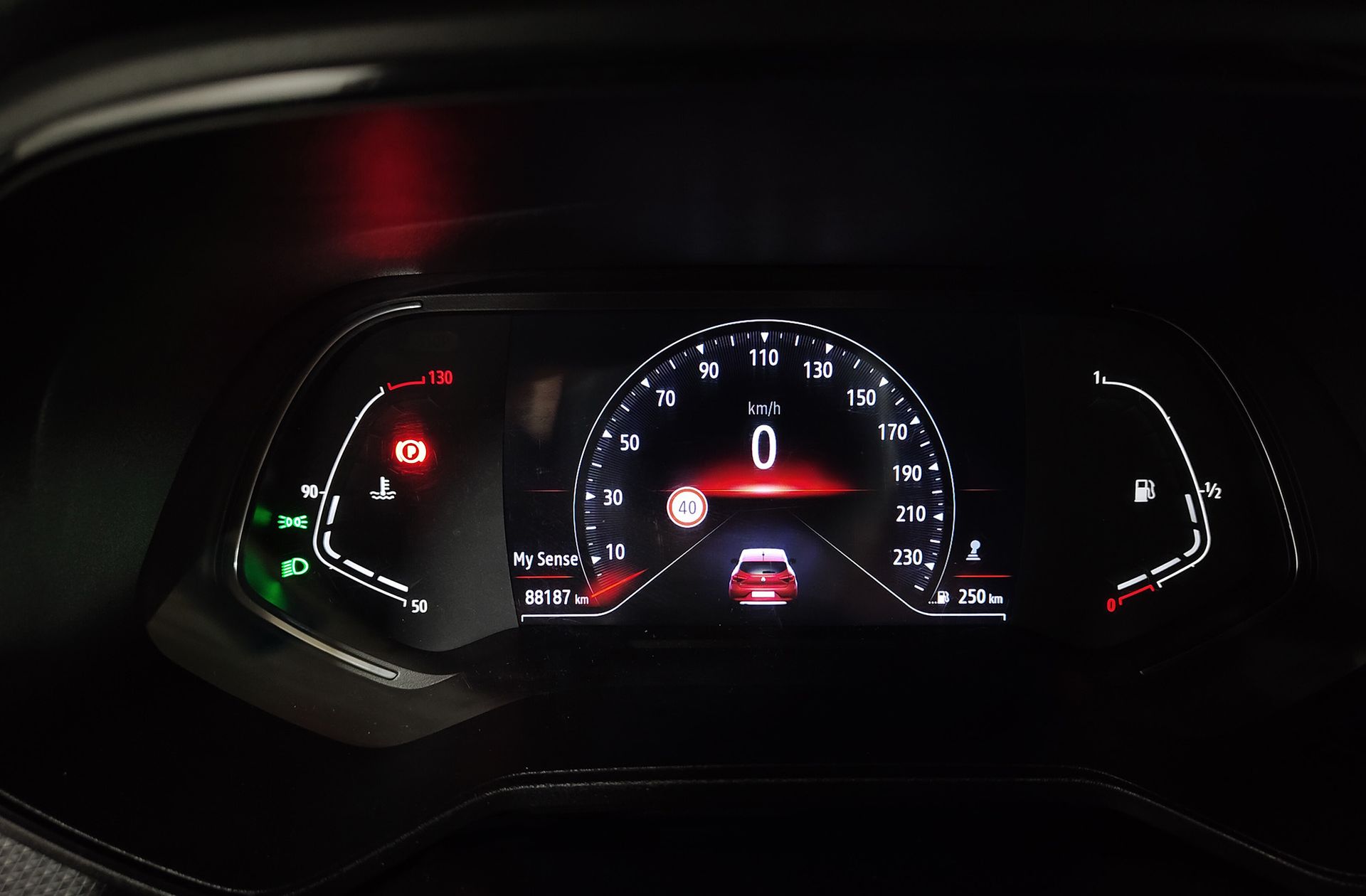 Renault Clio Zen TCe - foto 29