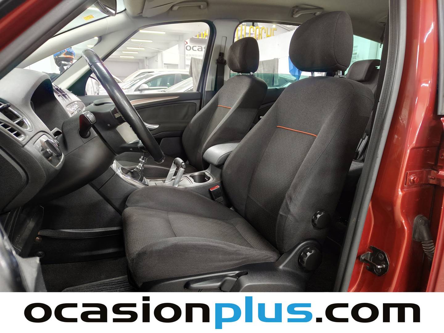 Foto asientos delanteros Ford S-MAX Ford S-Max 2.0 TDCI Trend (140 CV) 7 Plazas