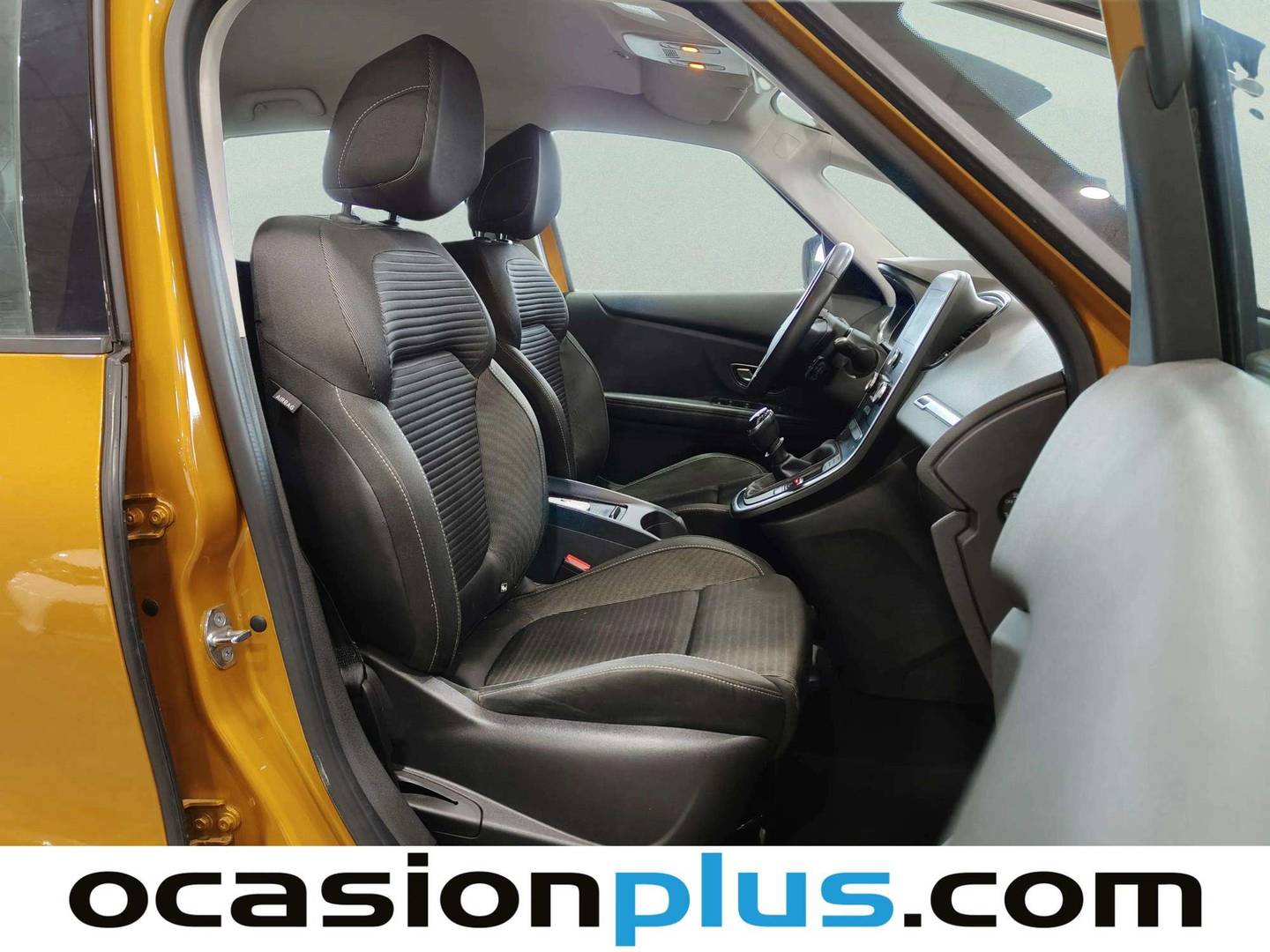 Renault Scénic Renault Scenic Intens Energy TCe (130 CV) km 0