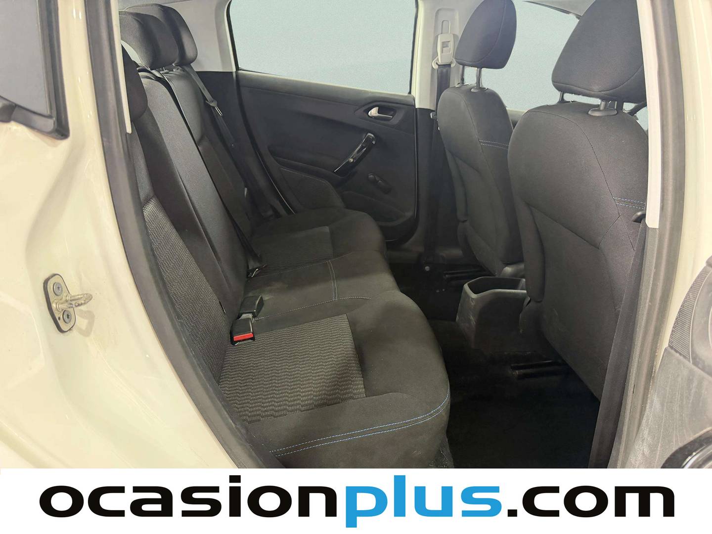 Peugeot 208 Peugeot 208 PureTech Signature (82 CV) al mejor precio