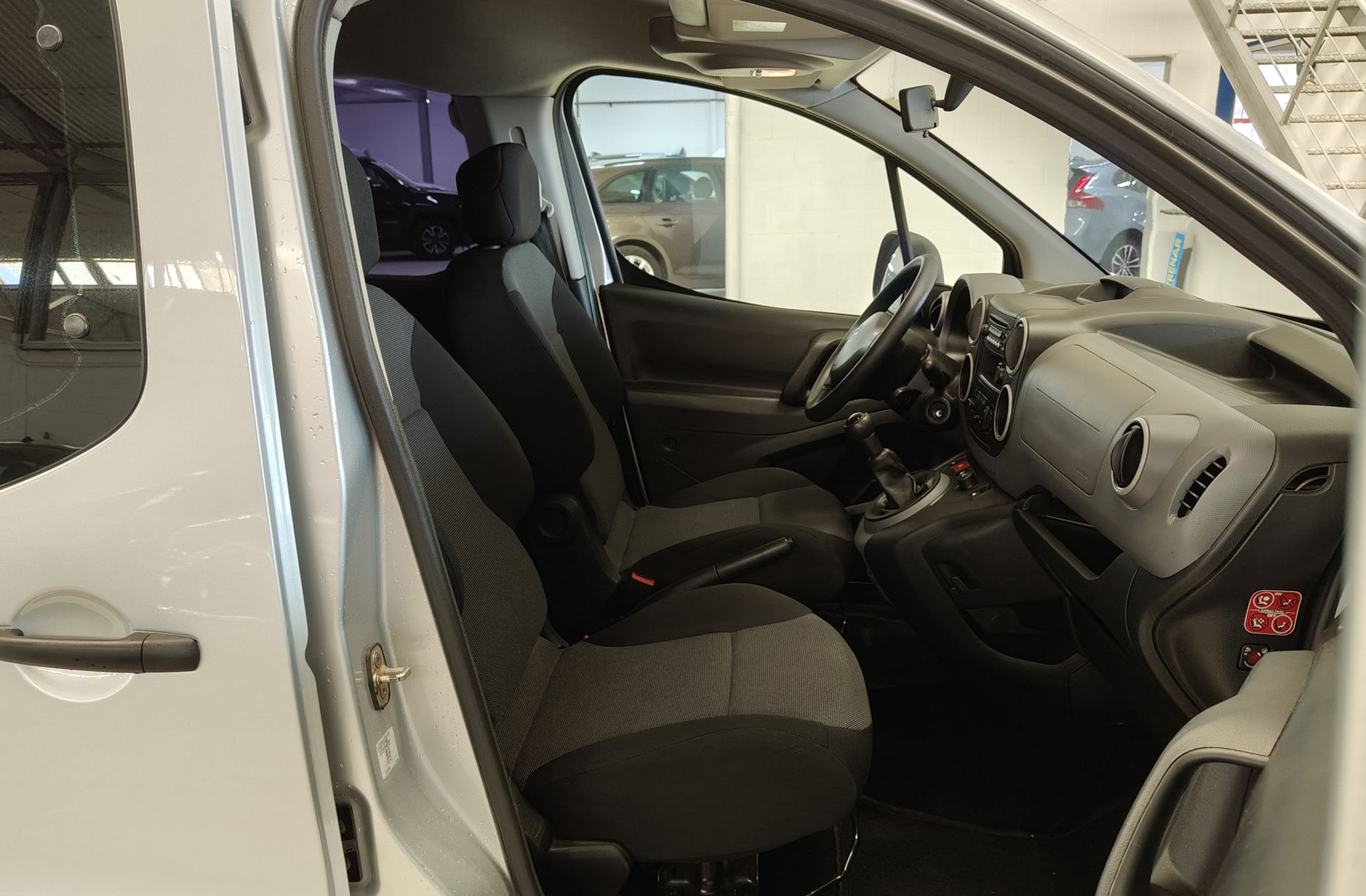 Peugeot Partner Tepee BlueHDi 100 Access - foto 13