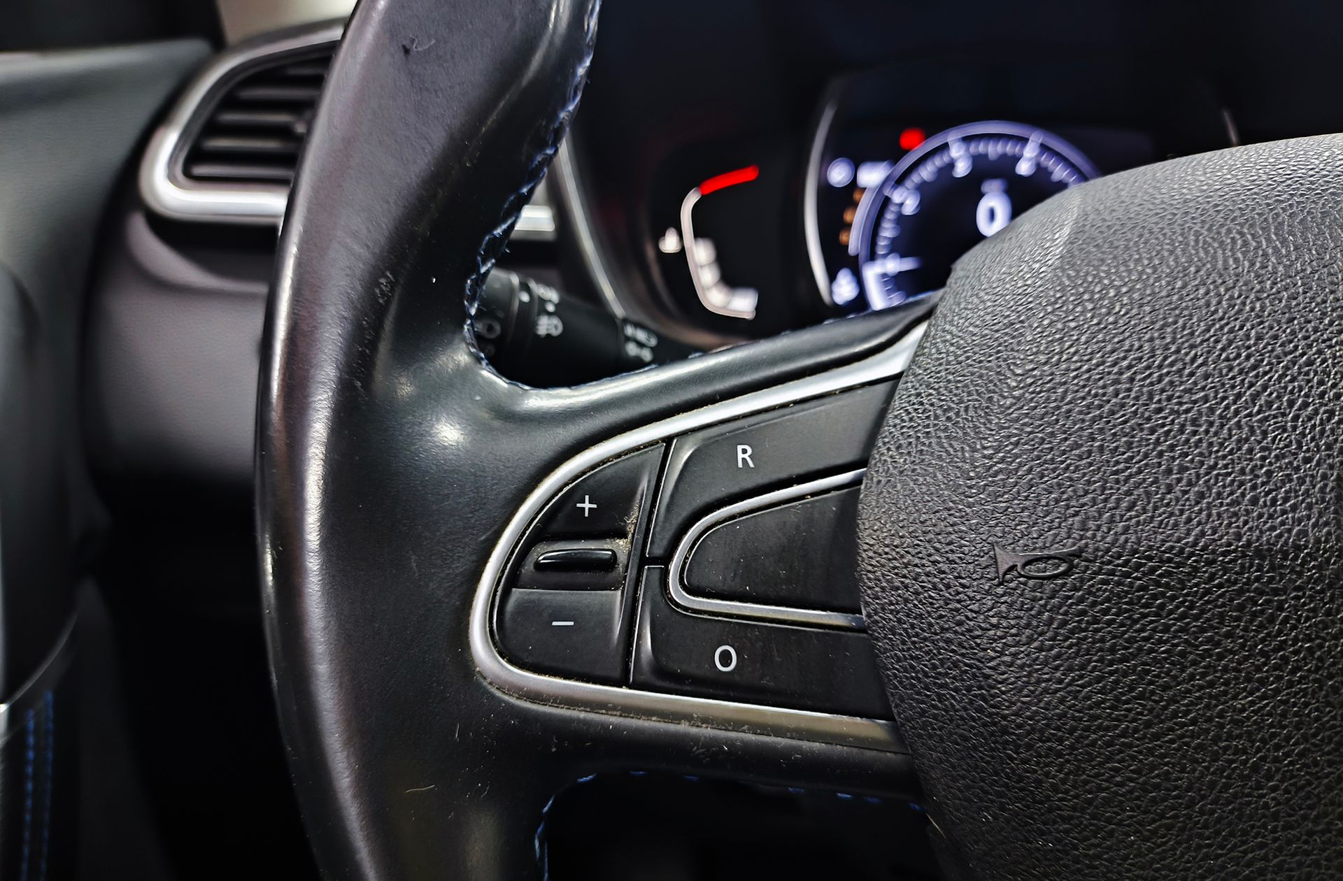 Renault Kadjar S-Edition Energy TCe EDC - foto 27