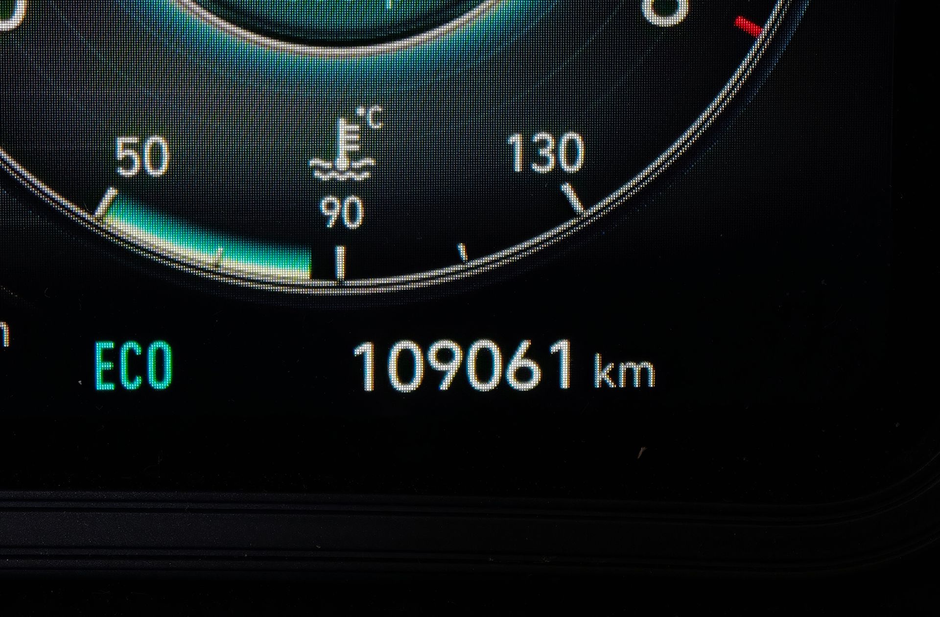 Hyundai Kona 1.0 T-GDi 48V Maxx 4x2 - foto 10
