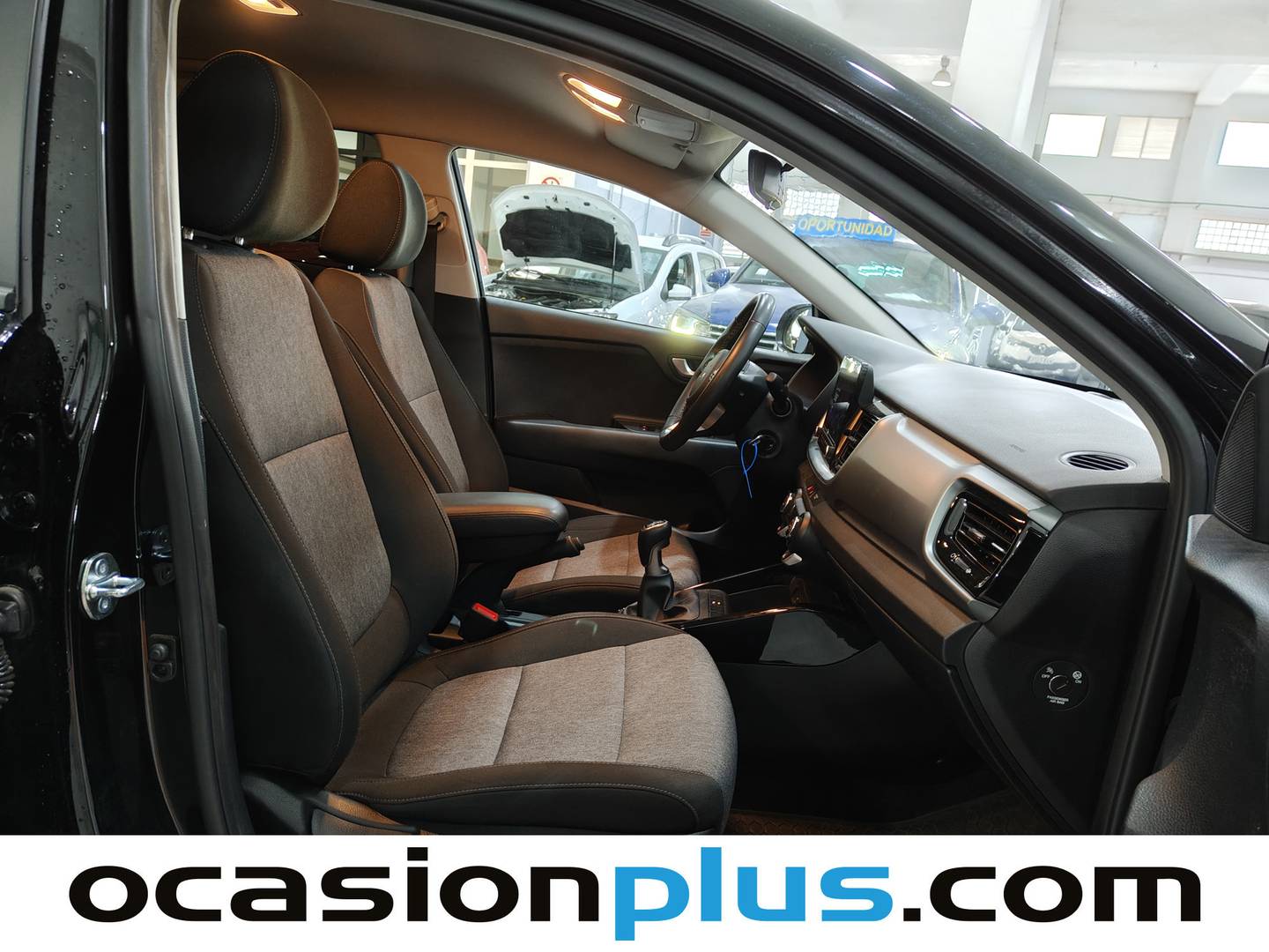 Foto KIA Stonic Kia Stonic 1.0 T-GDi Concept (100 CV)