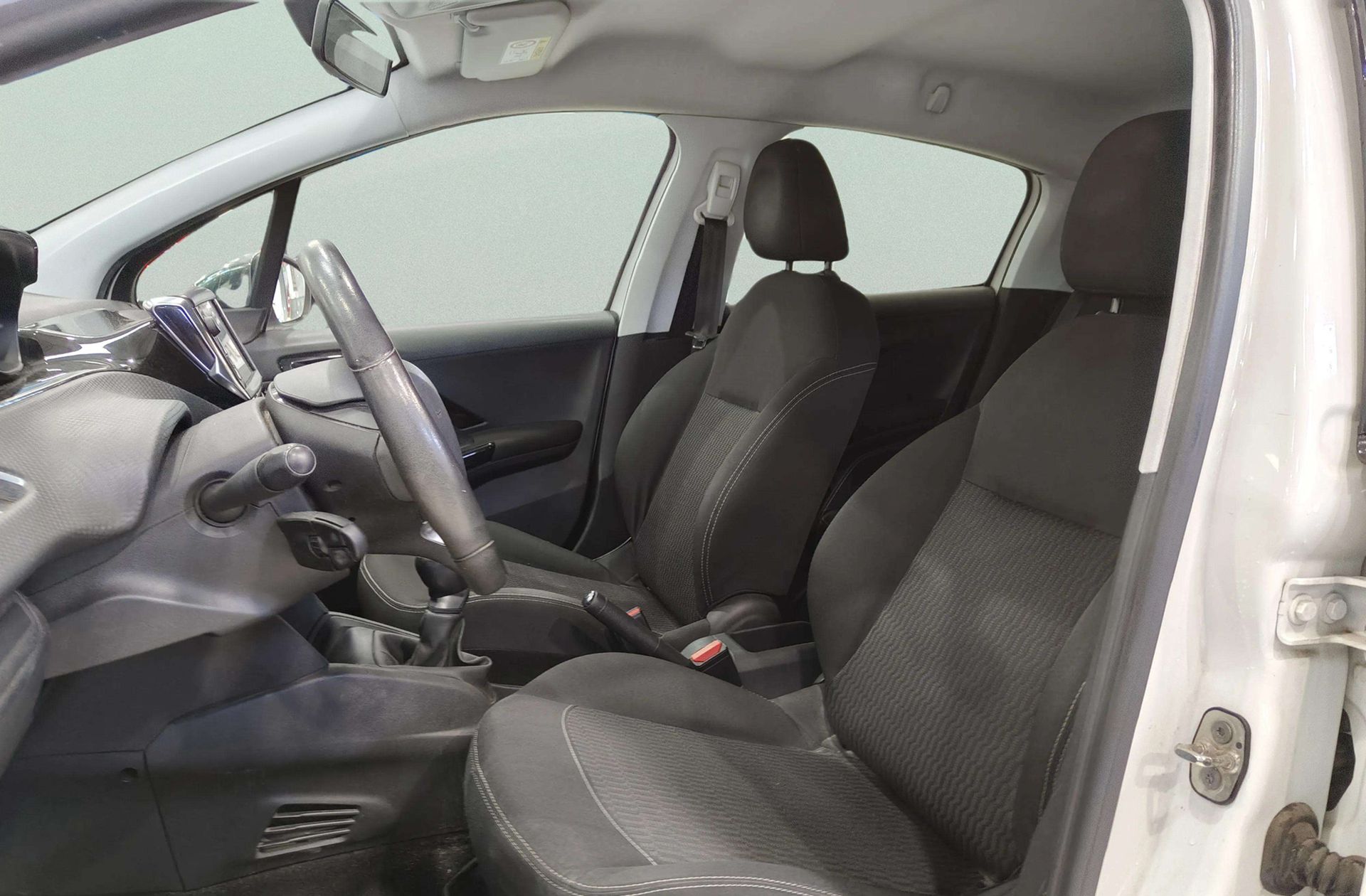 Peugeot 208 PureTech 82 Style - foto 10