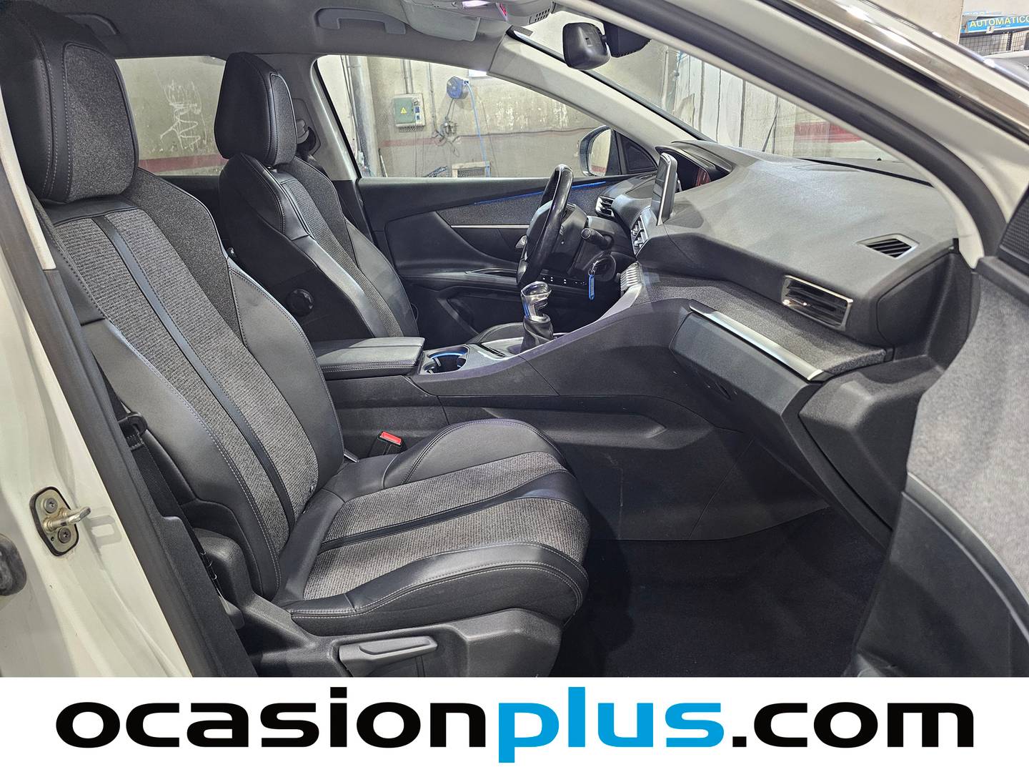 Foto Peugeot 3008 Peugeot 3008 BlueHDI 130 S&S Allure (130 CV)