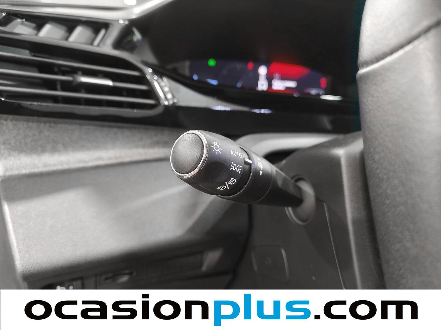 Peugeot 408 Peugeot 408 Allure Hybrid 145 eDCS6 (145 CV) de ocasión