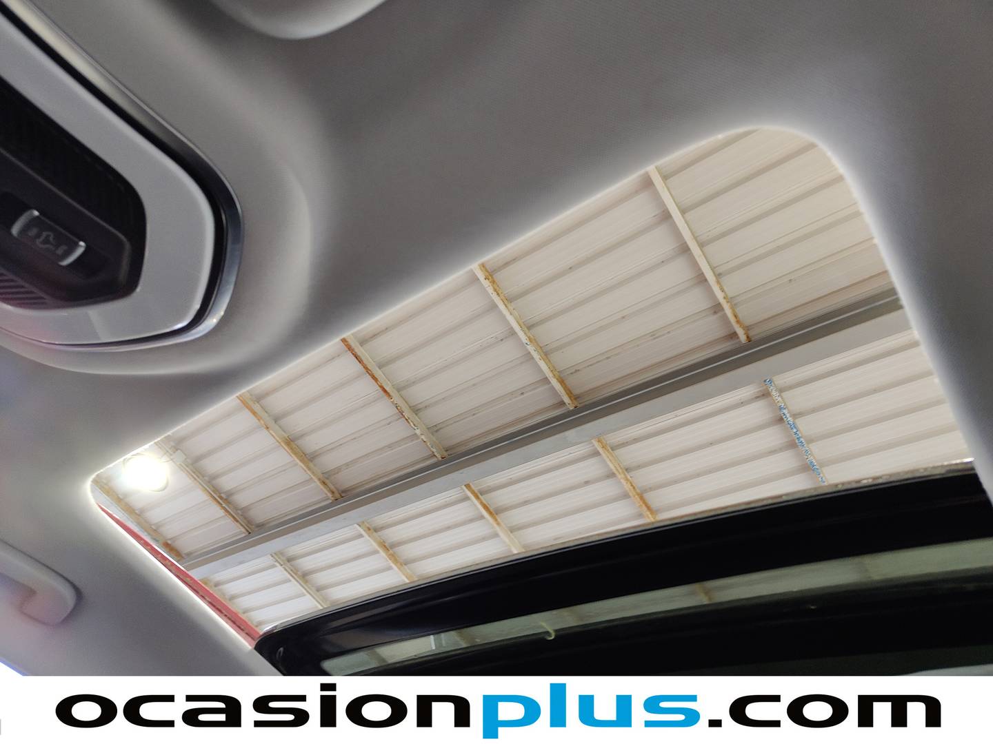 Extras y acabados del SWM G01 SWM G01 1.5T Luxury (131 CV)