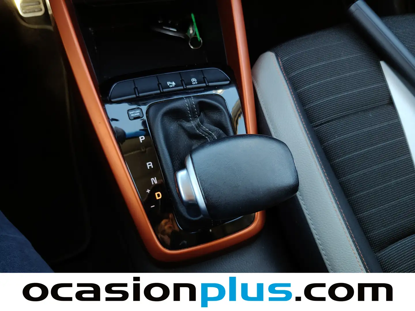 Foto KIA Stonic Kia Stonic 1.0 T-GDi Drive DCT (120 CV)