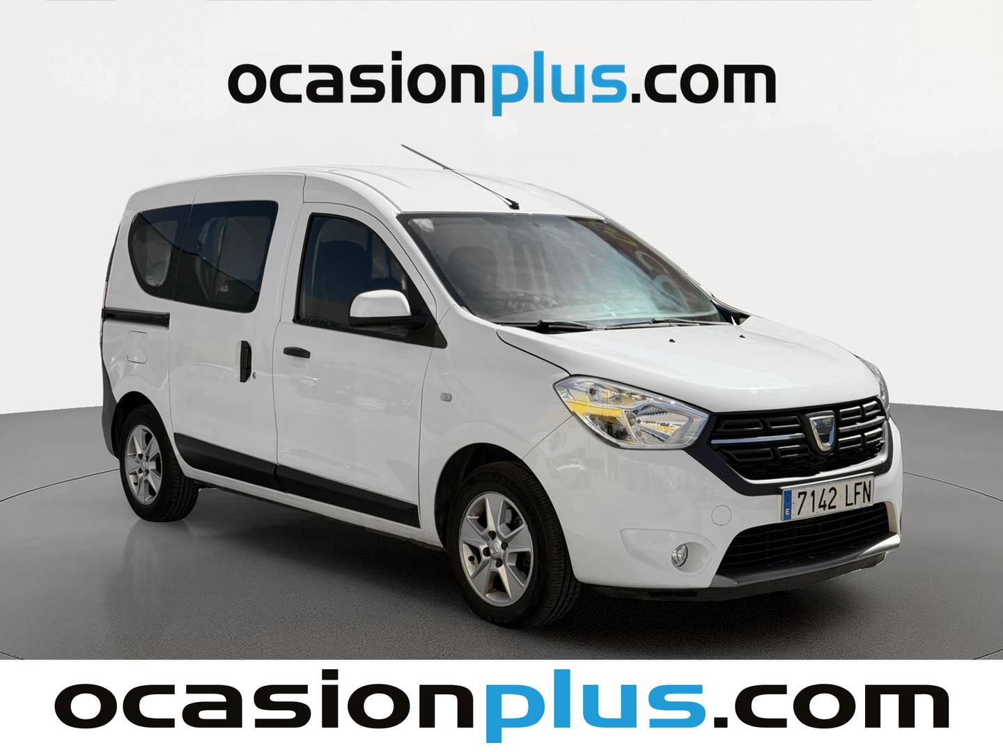 Foto delantera Dacia Dokker Dacia Dokker Essential Blue dCi (95 CV) derecha