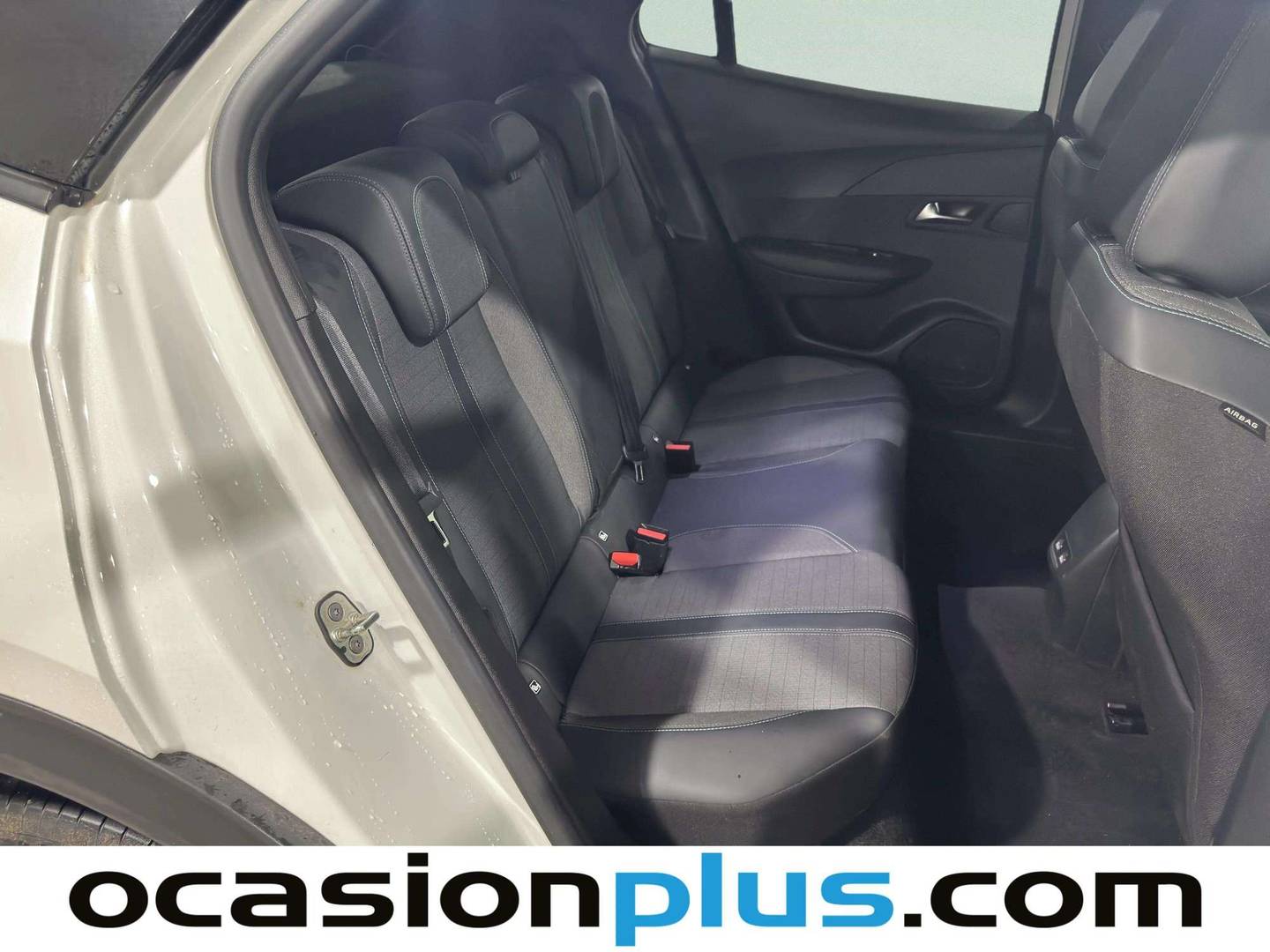 Foto Peugeot 2008 Peugeot 2008 PureTech 100 S&S Allure (100 CV)