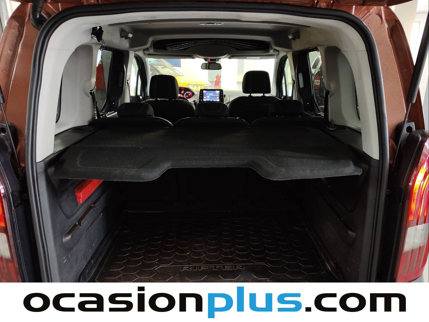 Foto Peugeot Rifter Peugeot Rifter BlueHDi 100 GT Line Standard (100 CV)