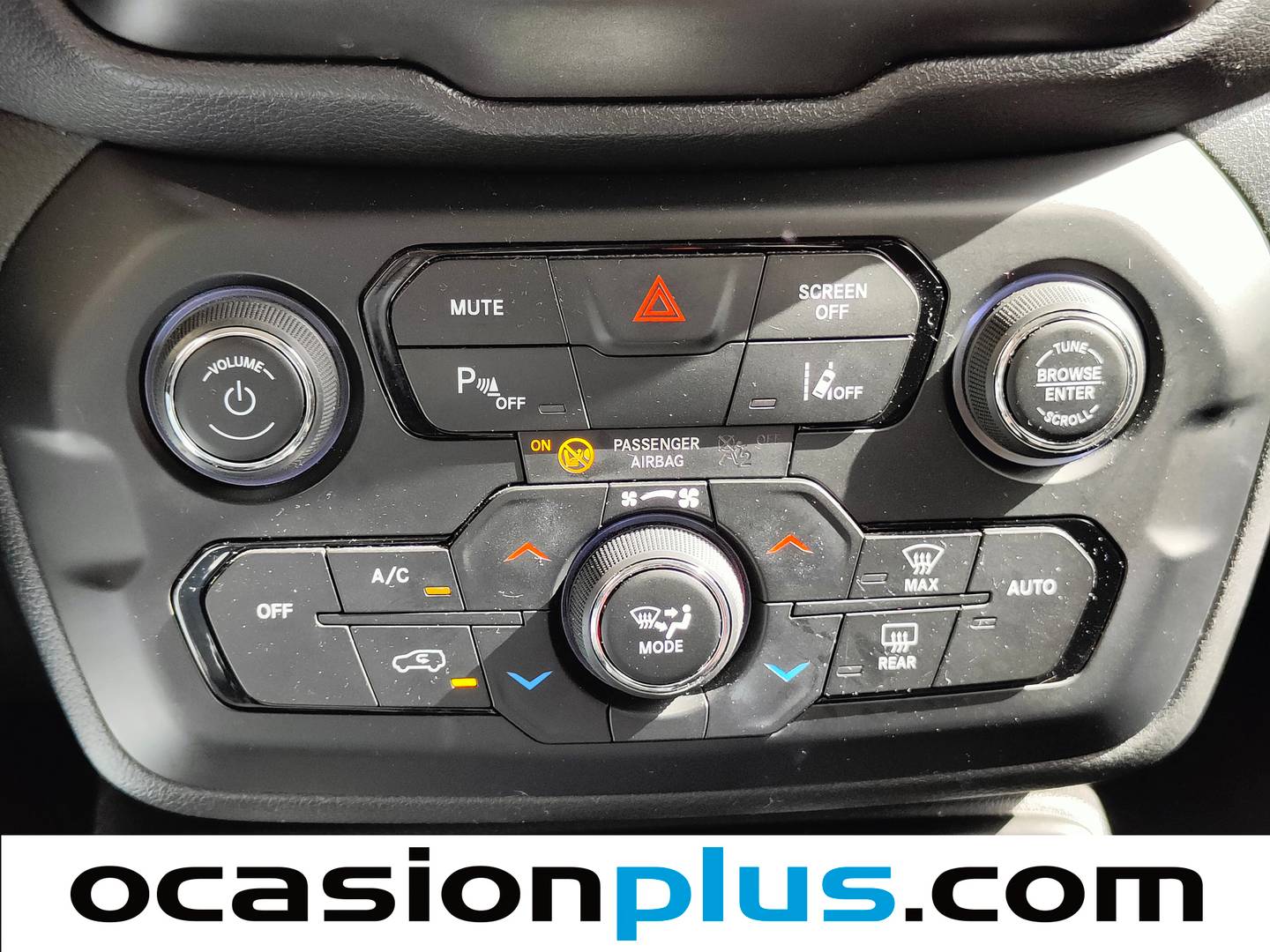 Foto Jeep Renegade Jeep Renegade eHybrid 1.5 Limited ATX (130 CV)