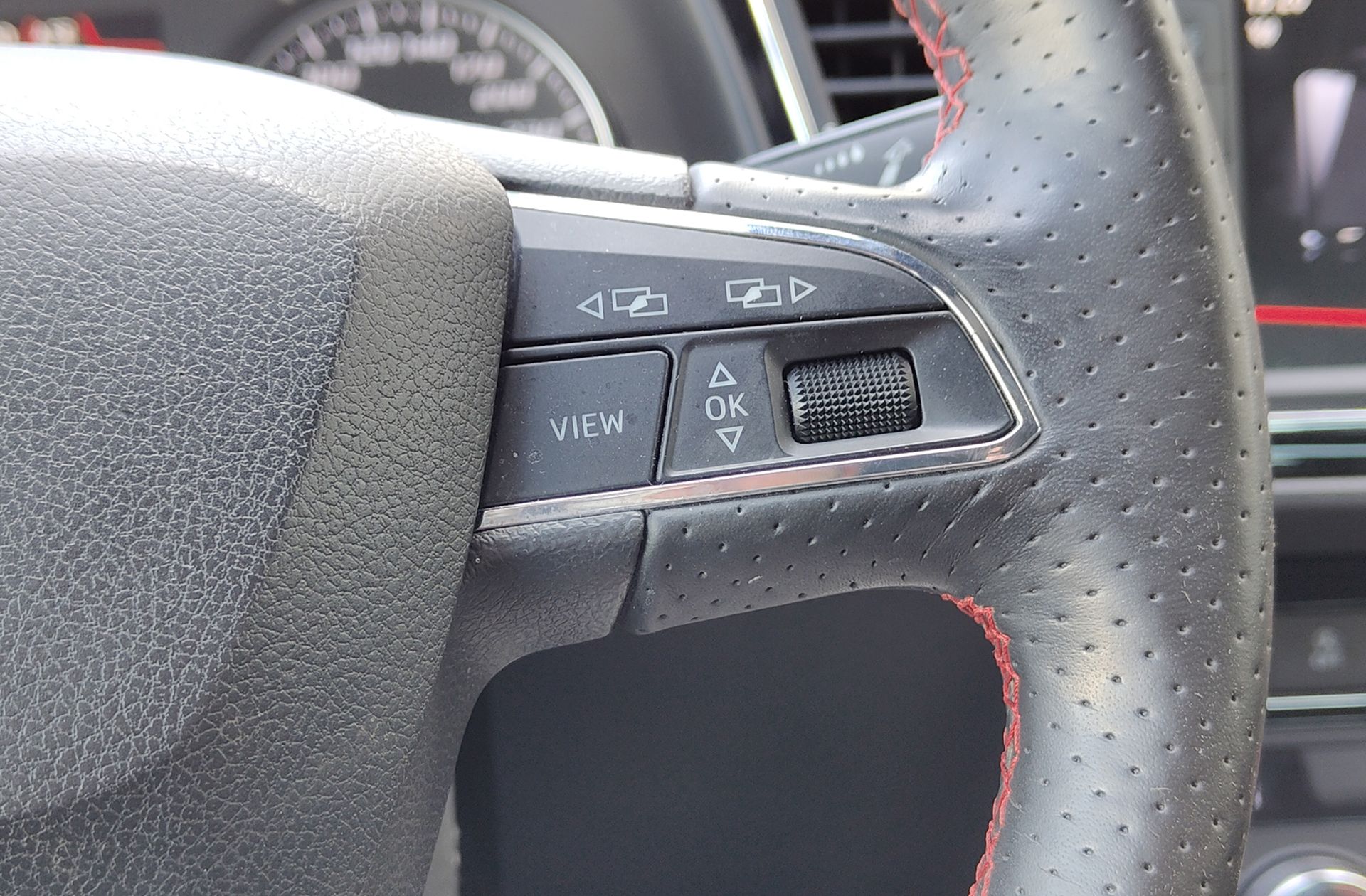 SEAT León 1.5 TGI GNC FR - foto 32