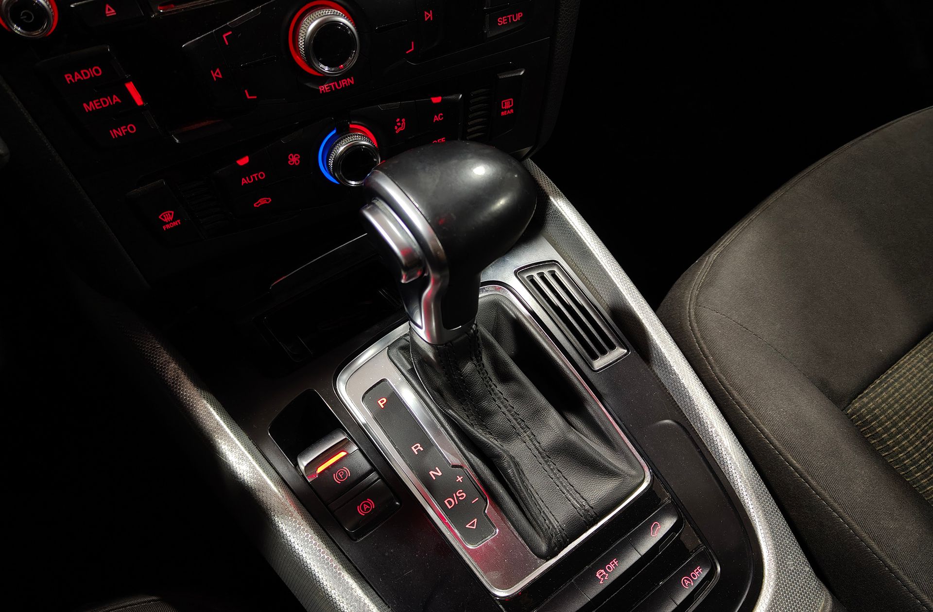 Audi Q5 Ambition 2.0 TDI quattro S tronic - foto 5