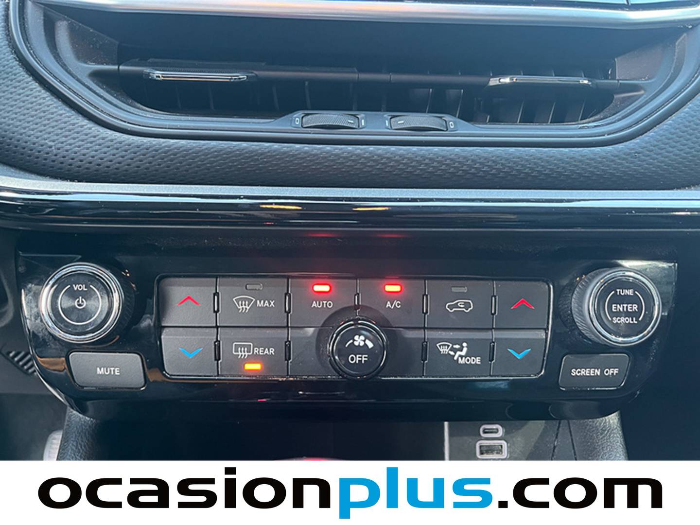 Accesorios del Jeep Compass Jeep Compass 1.5 MHEV Night Eagle DCT (130 CV)