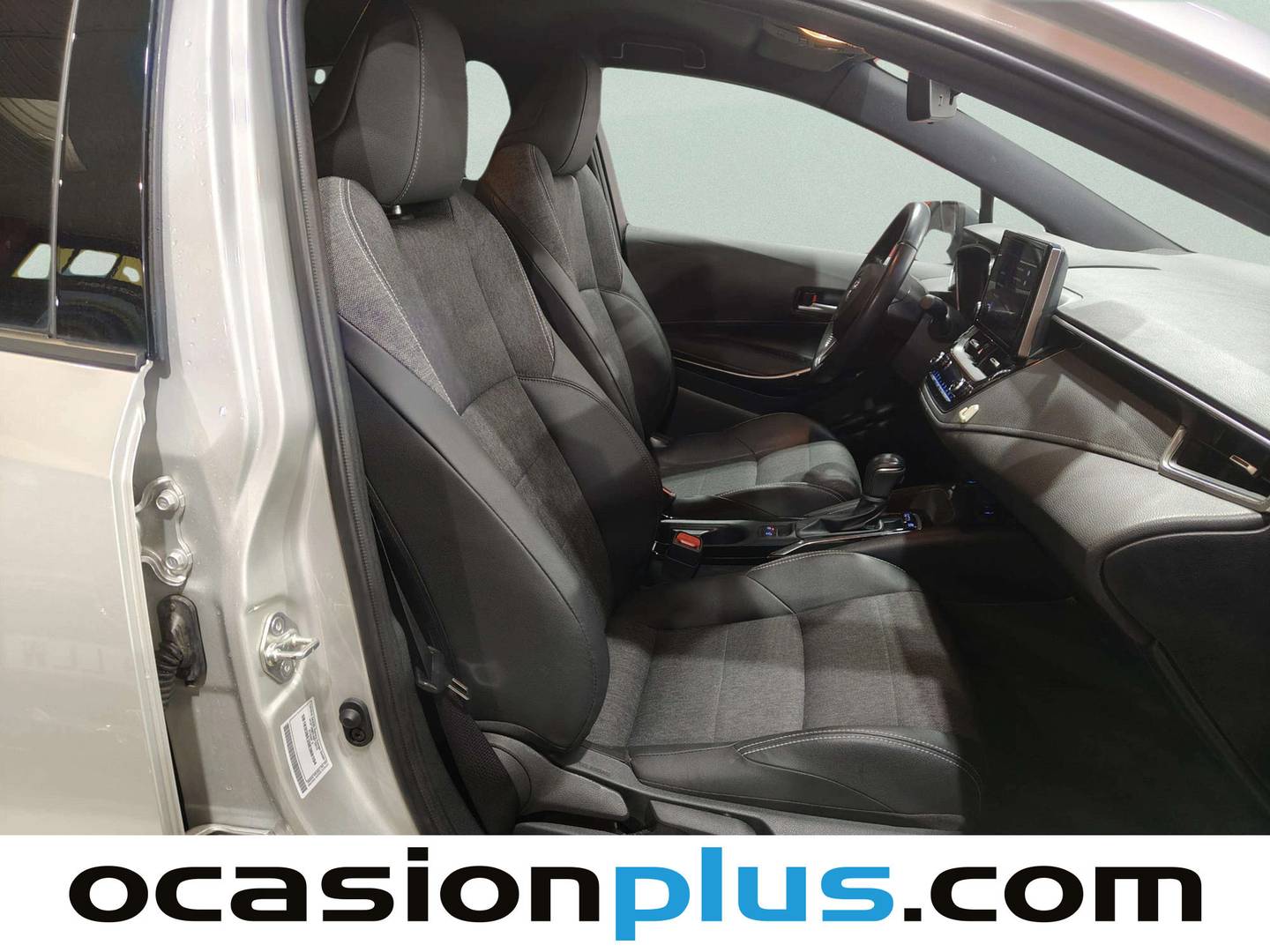 Foto Toyota Corolla Toyota Corolla 140H Active Plus (140 CV)