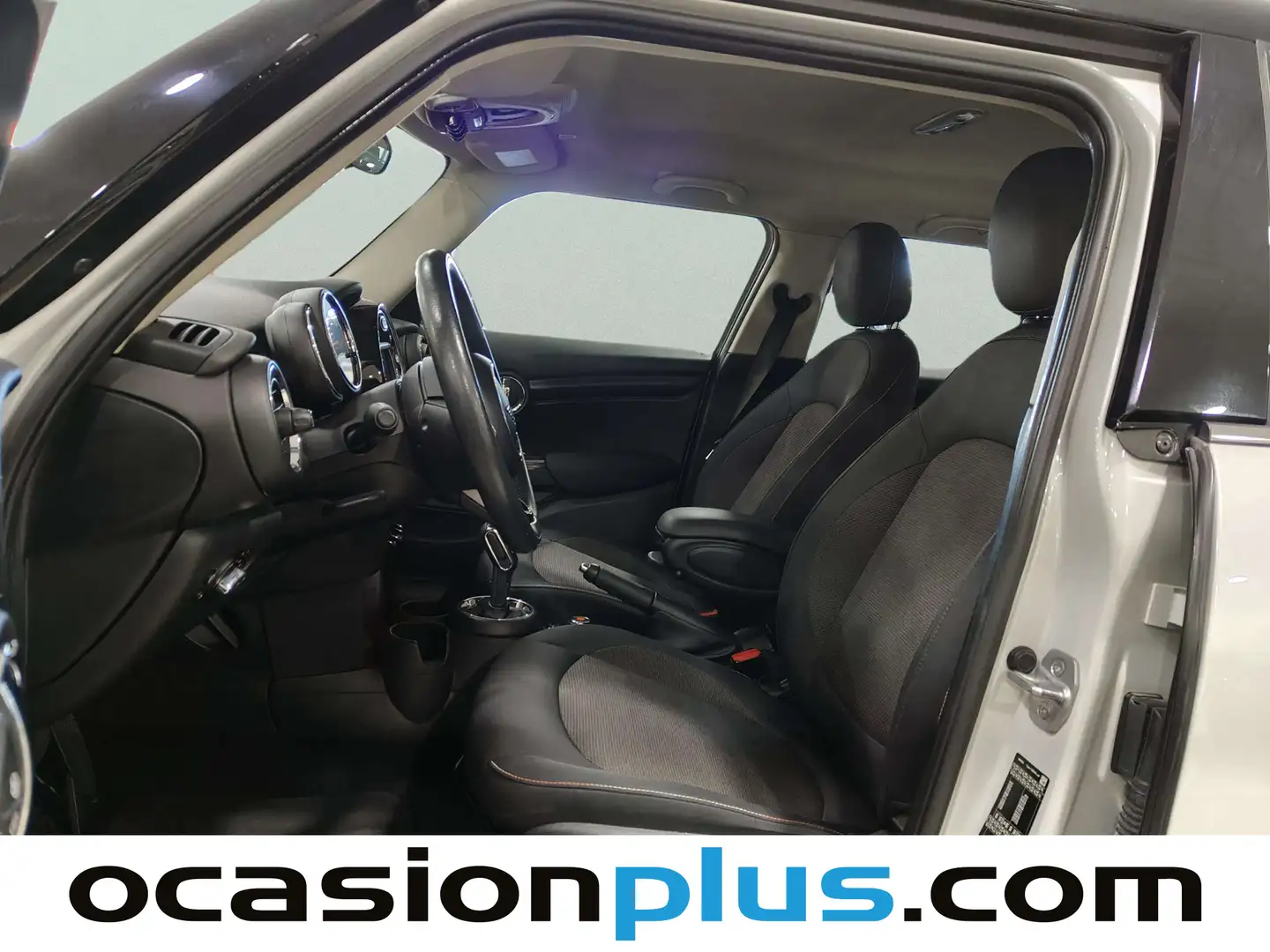 Foto Mini MINI MINI MINI 5 Puertas Cooper (136 CV)