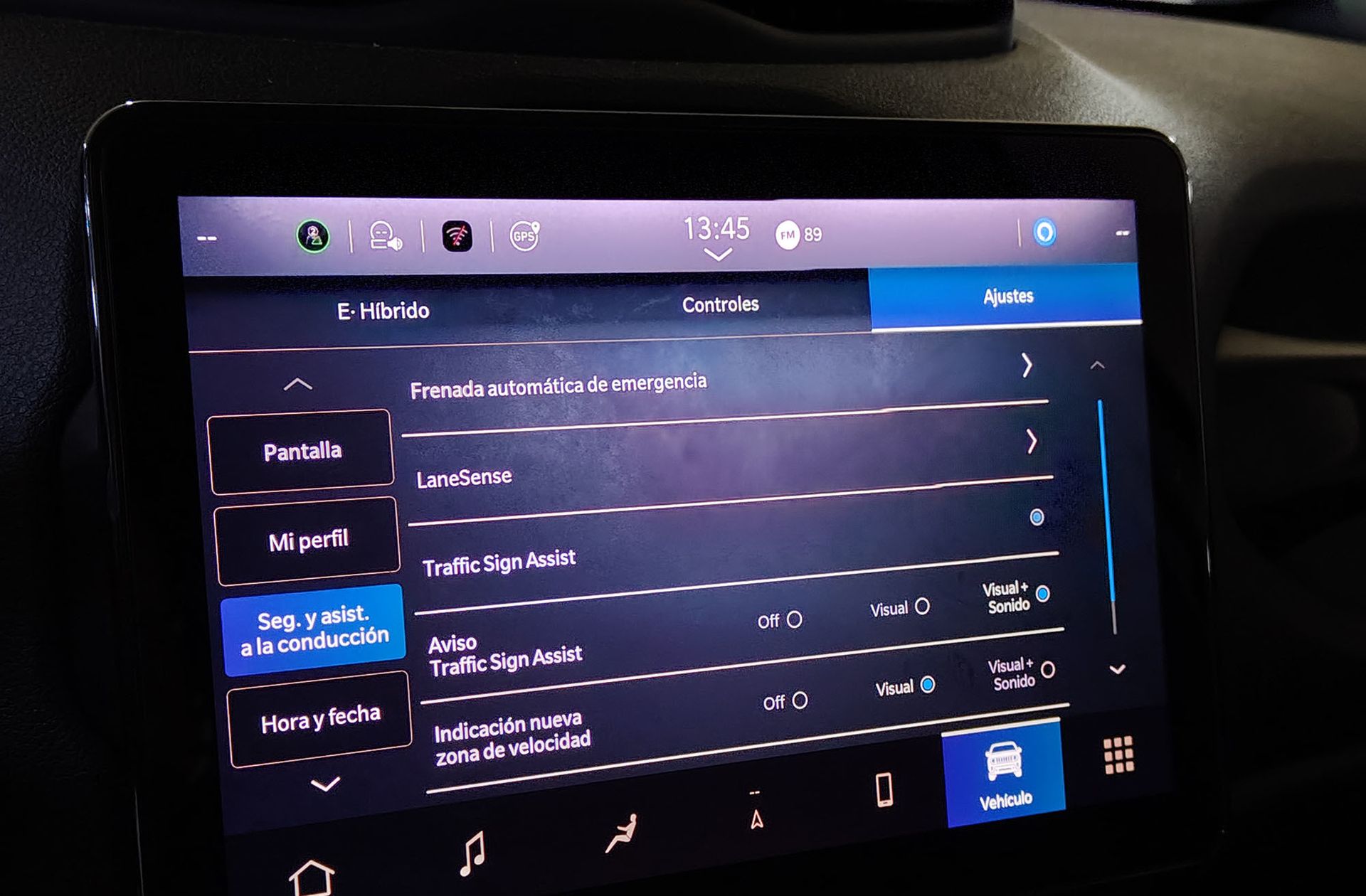 Jeep Renegade eHybrid 1.5 Altitude DCT - foto 31