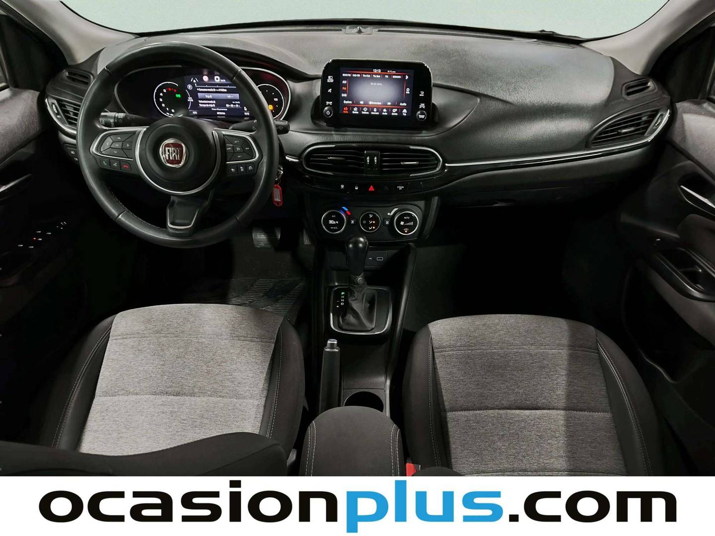 Foto Fiat Tipo Fiat Tipo 1.5 Hybrid Cross DCT (130 CV)