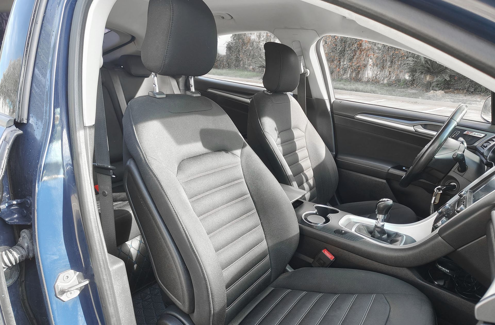 Ford Mondeo 1.6 TDCi Trend - foto 16