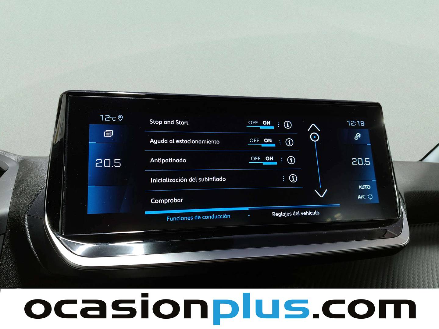 Foto Peugeot 208 Peugeot 208 PureTech 100 Allure Pack EAT8 (100 CV)