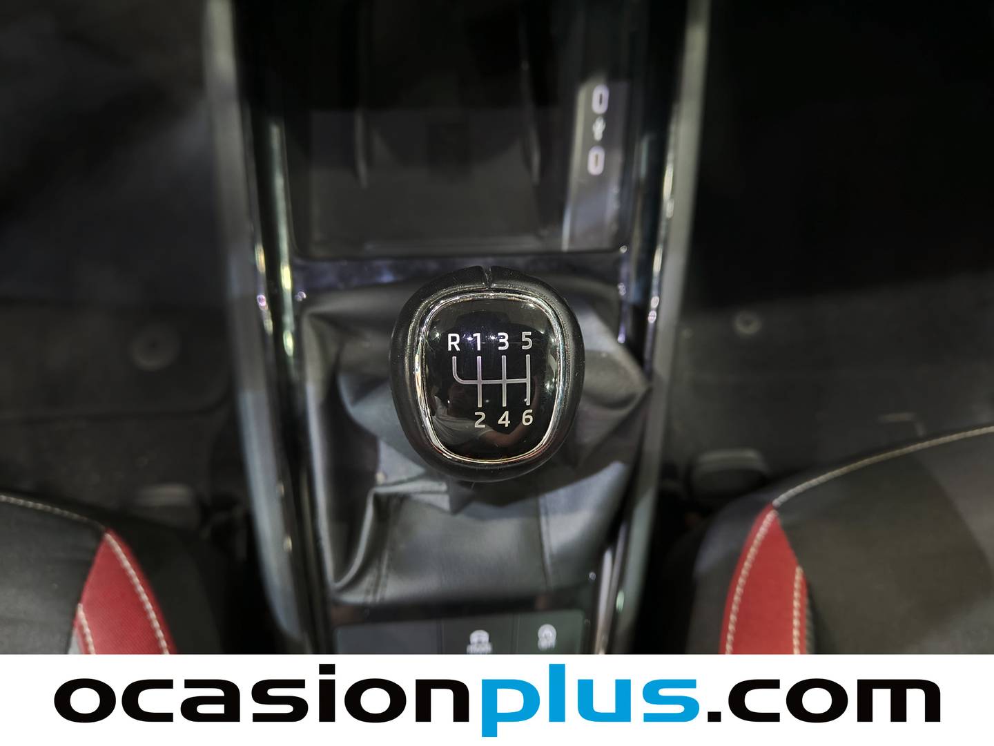 Foto Skoda Kamiq Skoda Kamiq 1.5 TSI Montecarlo (150 CV)