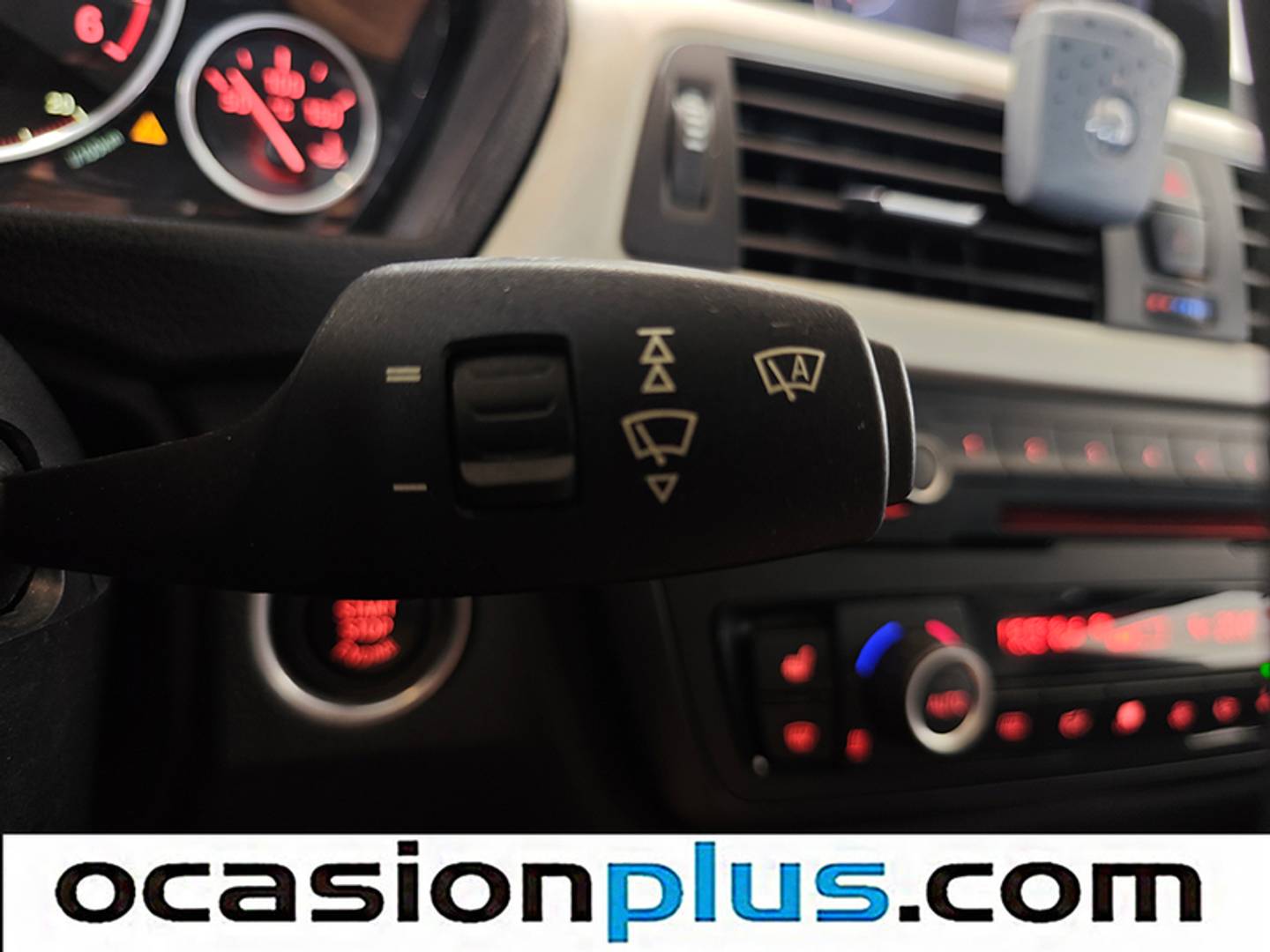 Foto BMW Serie 3 BMW Serie 3 318d (143 CV)