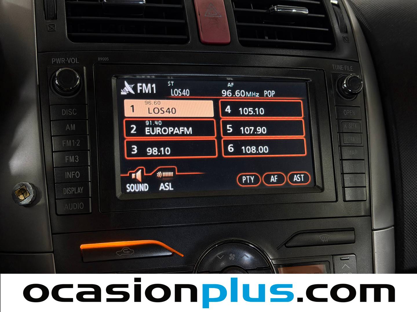 Toyota Auris Toyota Auris 2.2 D-4D Sport (177 CV) 177cv