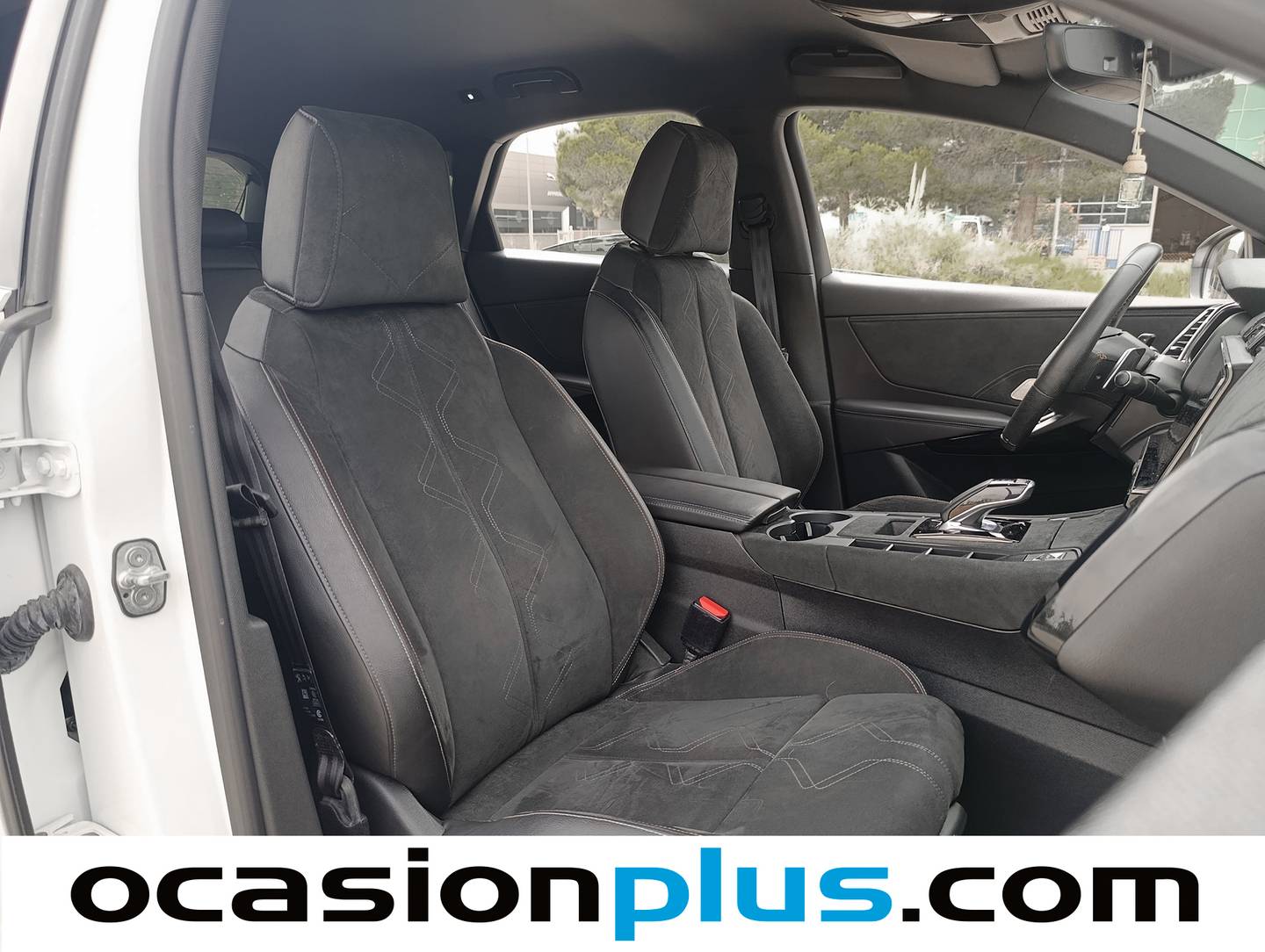 Paquetes del DS DS 7 Crossback DS DS7 Crossback BlueHDi 130 Performance Line Auto (130 CV)