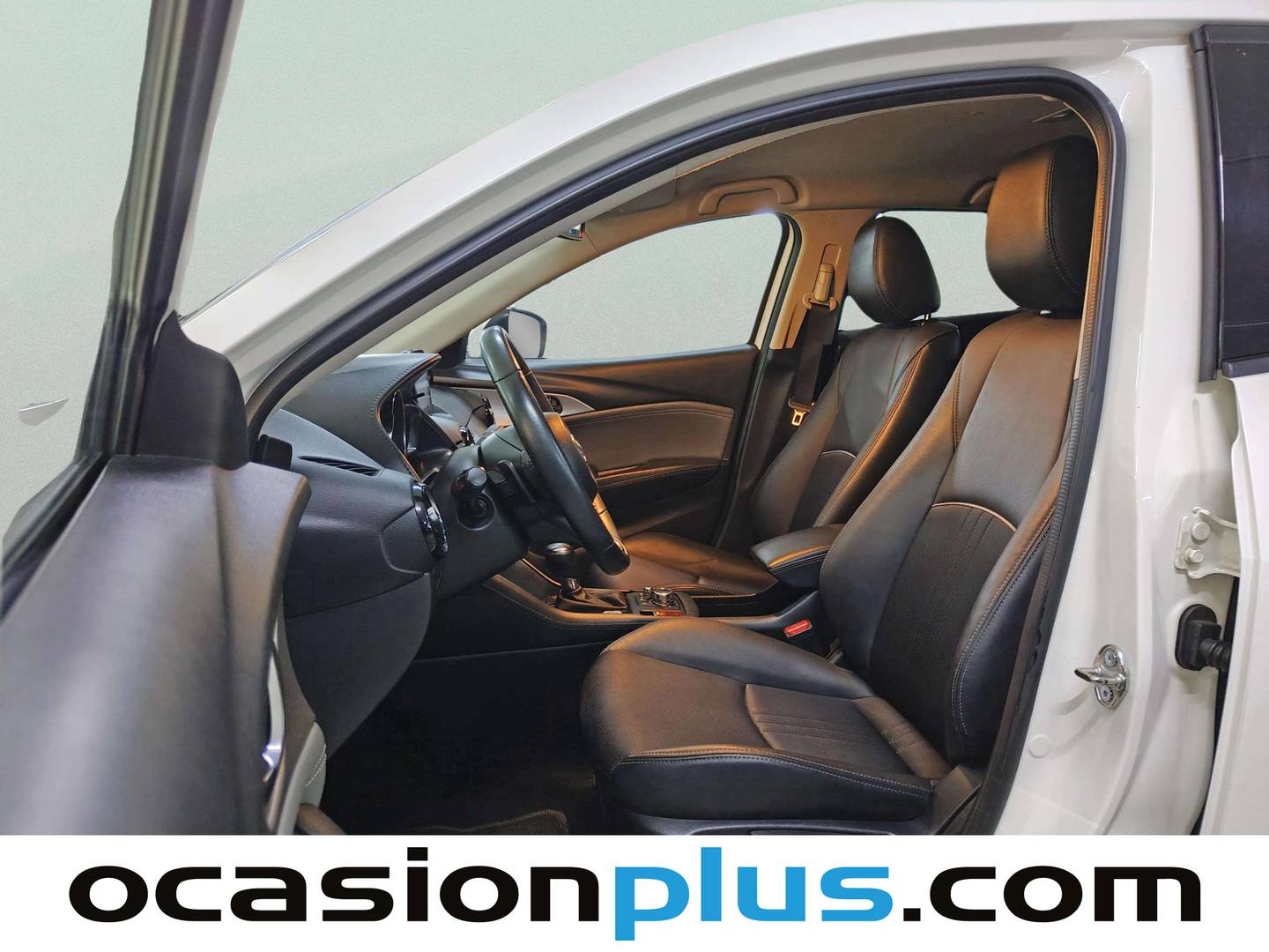 Foto asientos delanteros Mazda CX-3 Mazda CX-3 2.0 G Zenith 2WD AT (121 CV)