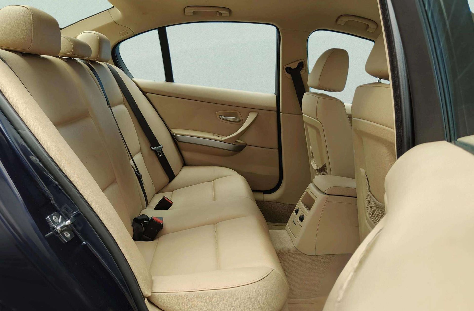 BMW Serie 3 318d - foto 14