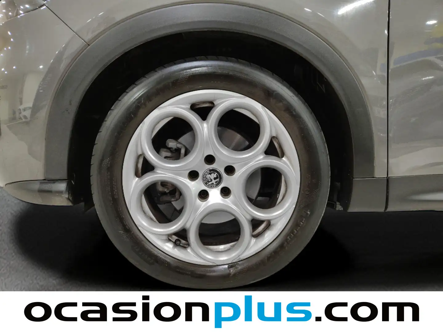 Foto Alfa Romeo Tonale Alfa Romeo Tonale 1.6 DS Sprint FWD (130 CV)