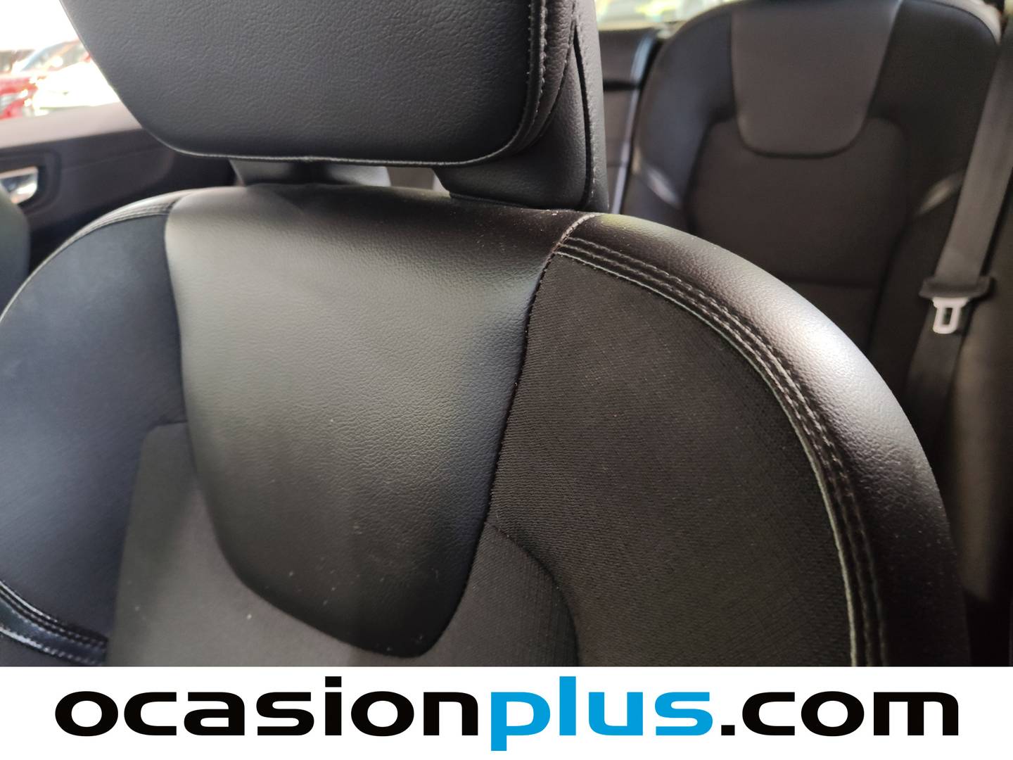 Extras y acabados del Volvo XC60 Volvo XC60 D4 Business Plus Auto (190 CV)