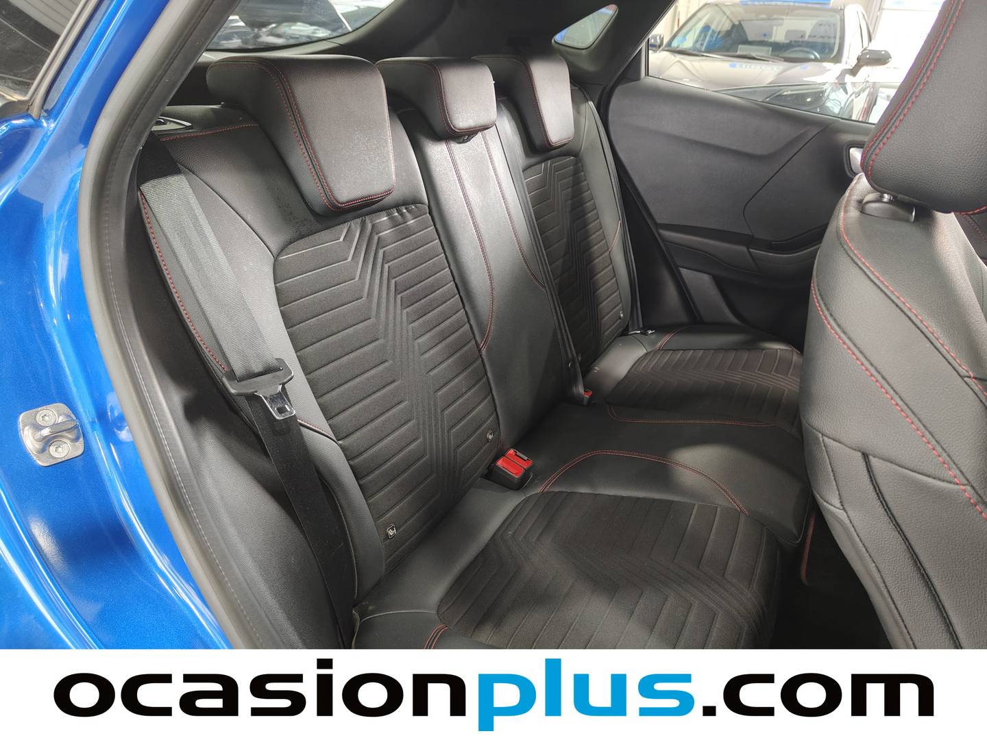 Foto Ford Puma Ford Puma 1.0 EcoBoost MHEV ST-Line X Auto (155 CV)