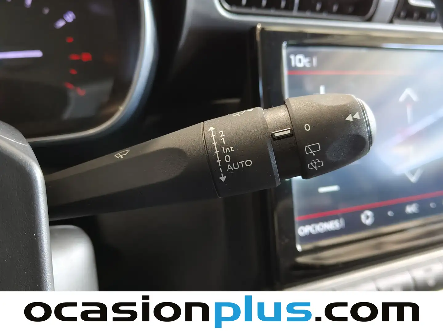 Foto Citroën C3 Aircross Citroen C3 Aircross PureTech 130 Shine Pack EAT6 (131 CV)